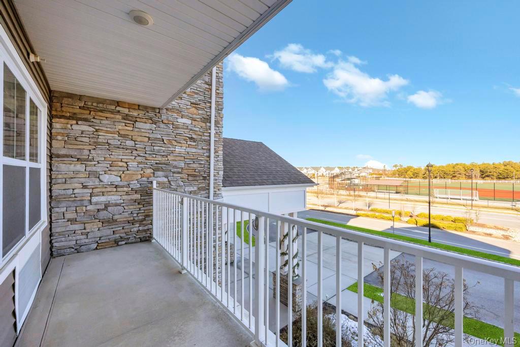 1 Meadows Lane, Unit 14 photo 16