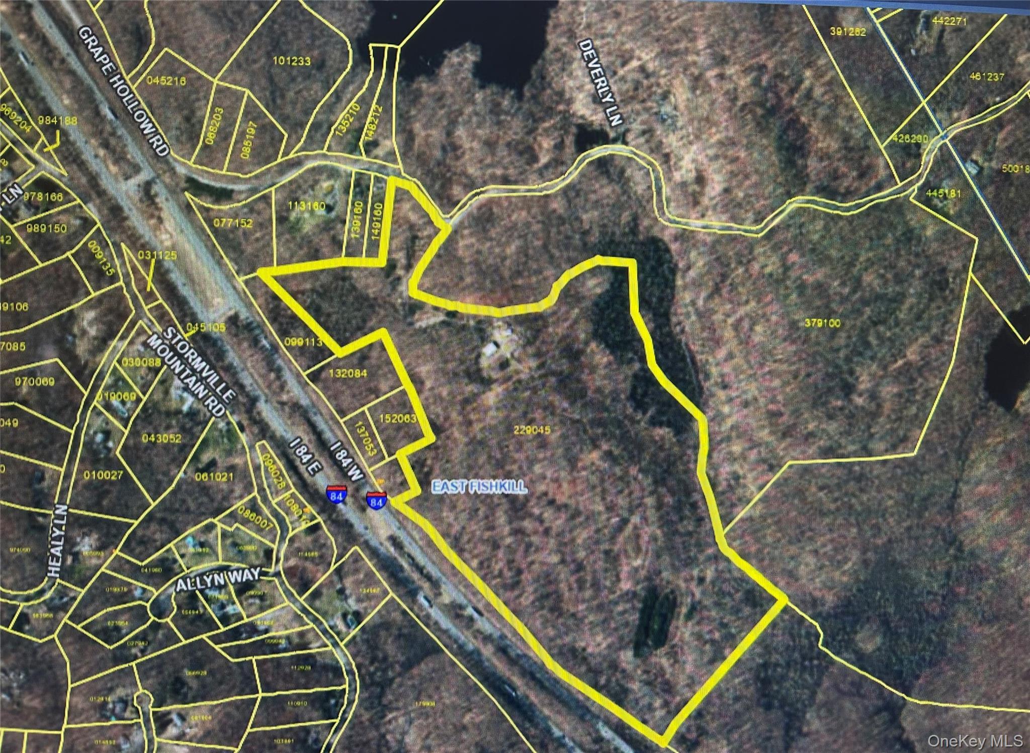545 Grape Hollow Road – For Sale photo 31