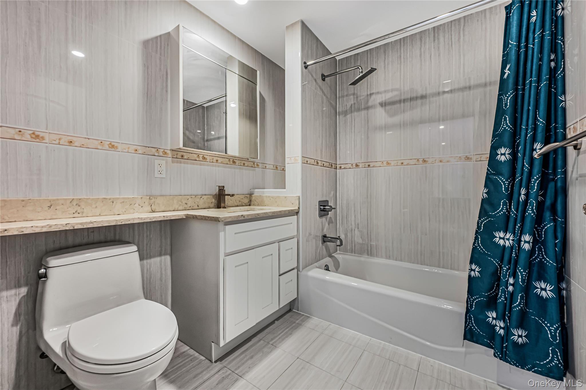 6538 Austin Street, Unit 2A photo 6