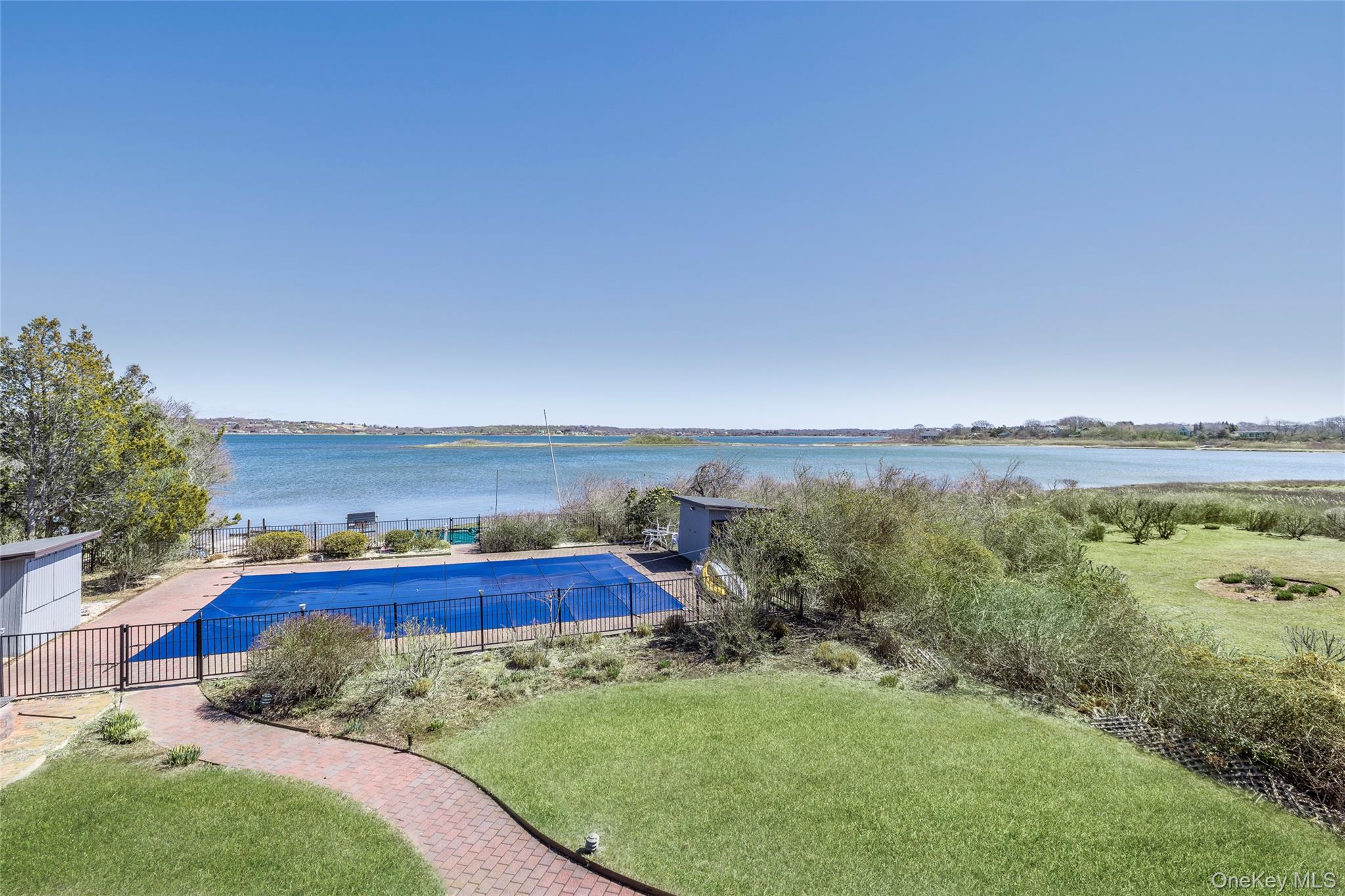 154 W Lake Drive – For Rent photo 2