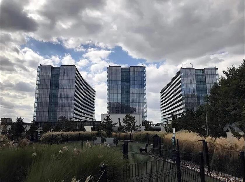 131-05 40th Road, Unit 16S