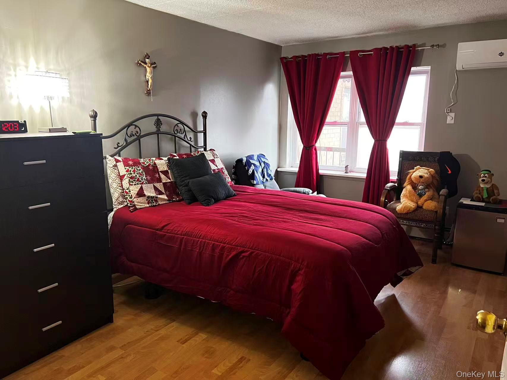 75-22 Parsons Boulevard, Unit D3 photo 8
