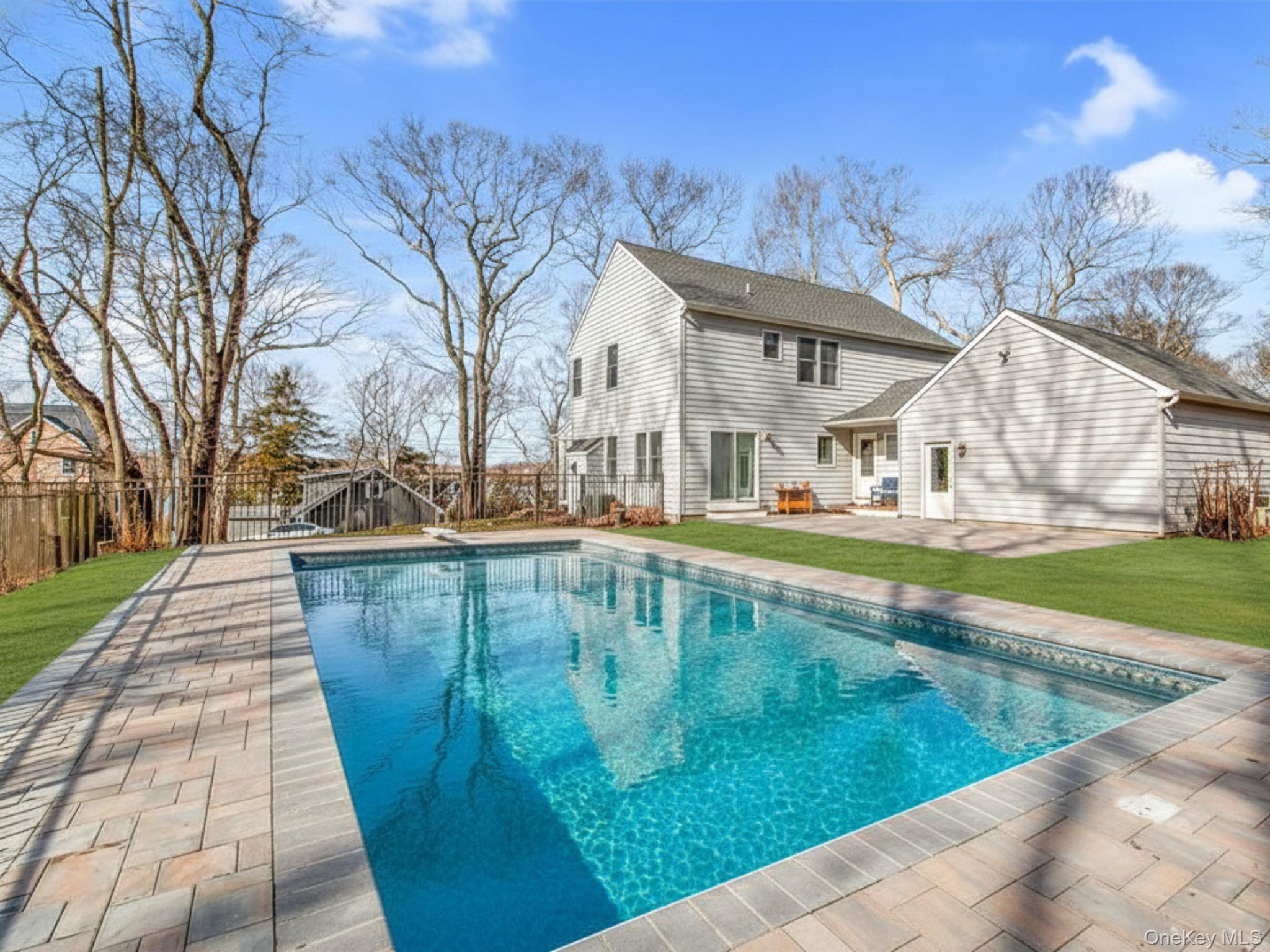 485 Hickory Avenue – For Rent
