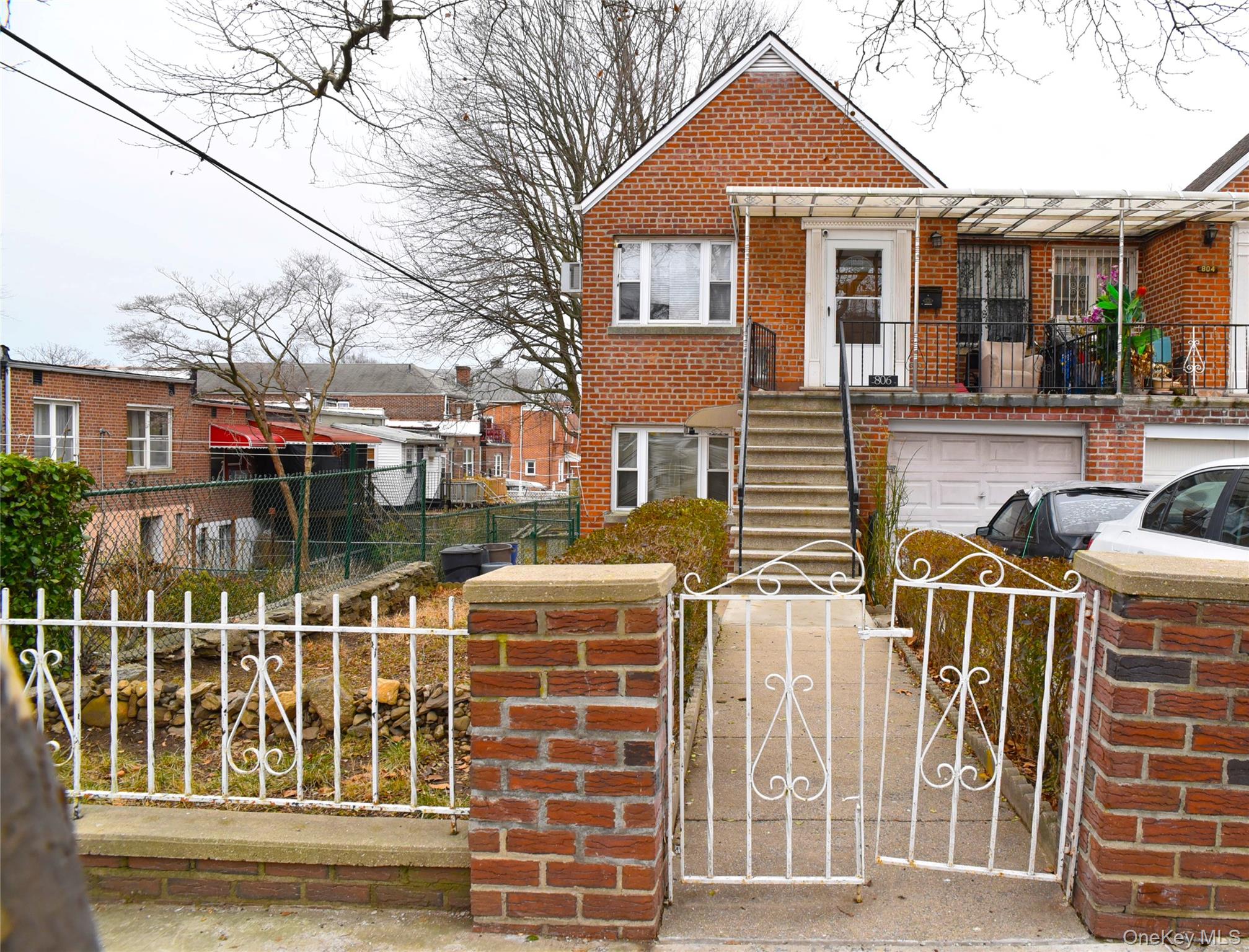 806 Waring Avenue – For Sale
