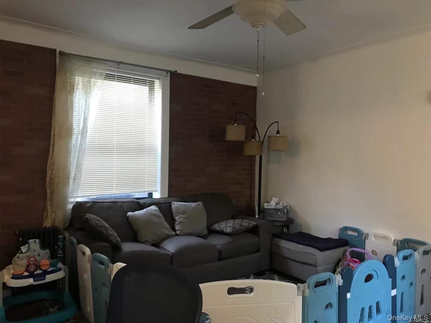61-40 Saunders Street, Unit C5 photo 5
