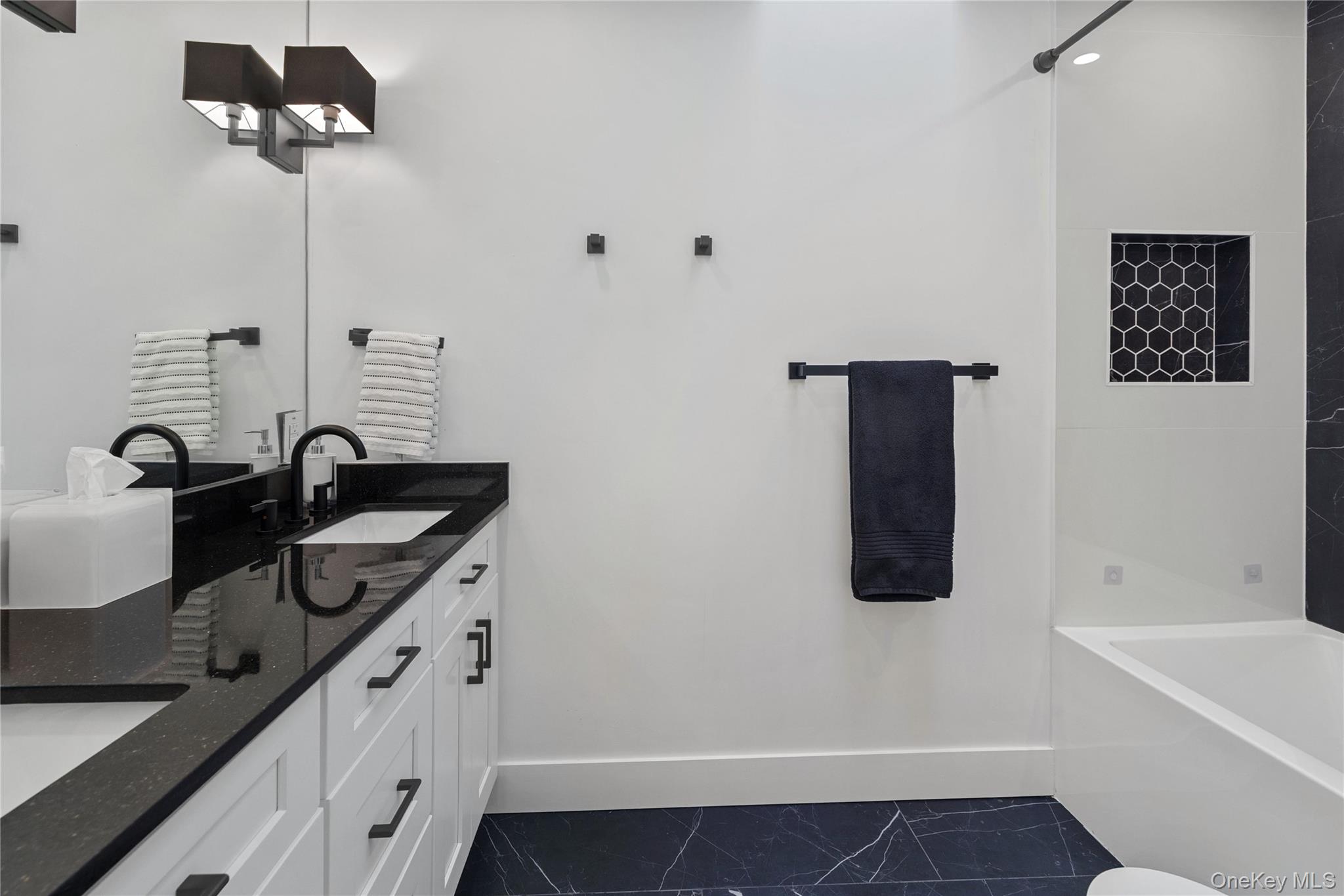 24 Chestnut Lane – For Sale photo 11