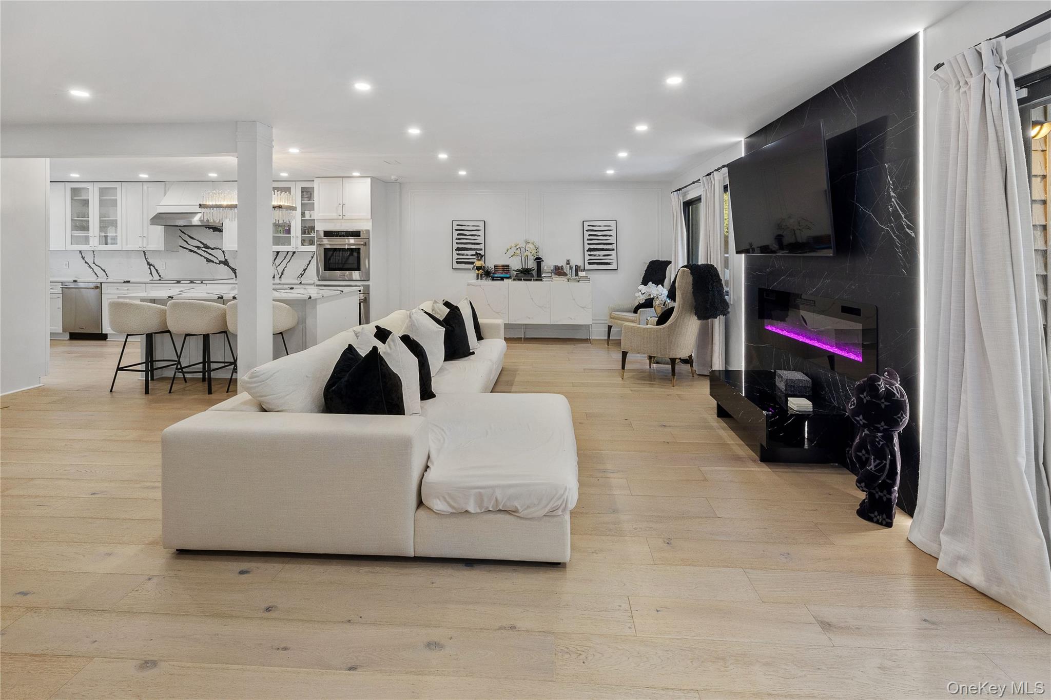 24 Chestnut Lane – For Sale photo 4