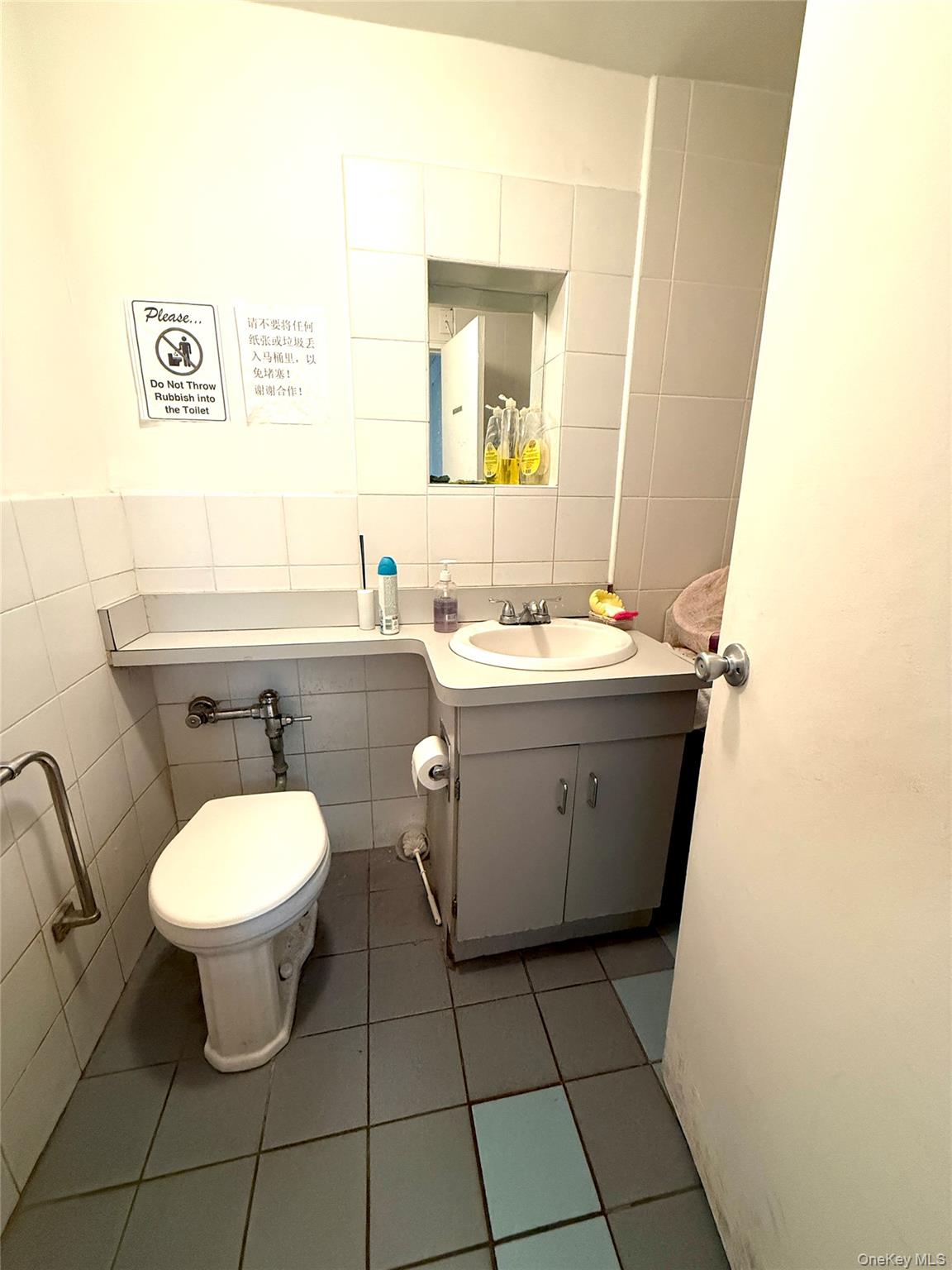 13710 Franklin Avenue, Unit L2 photo 13