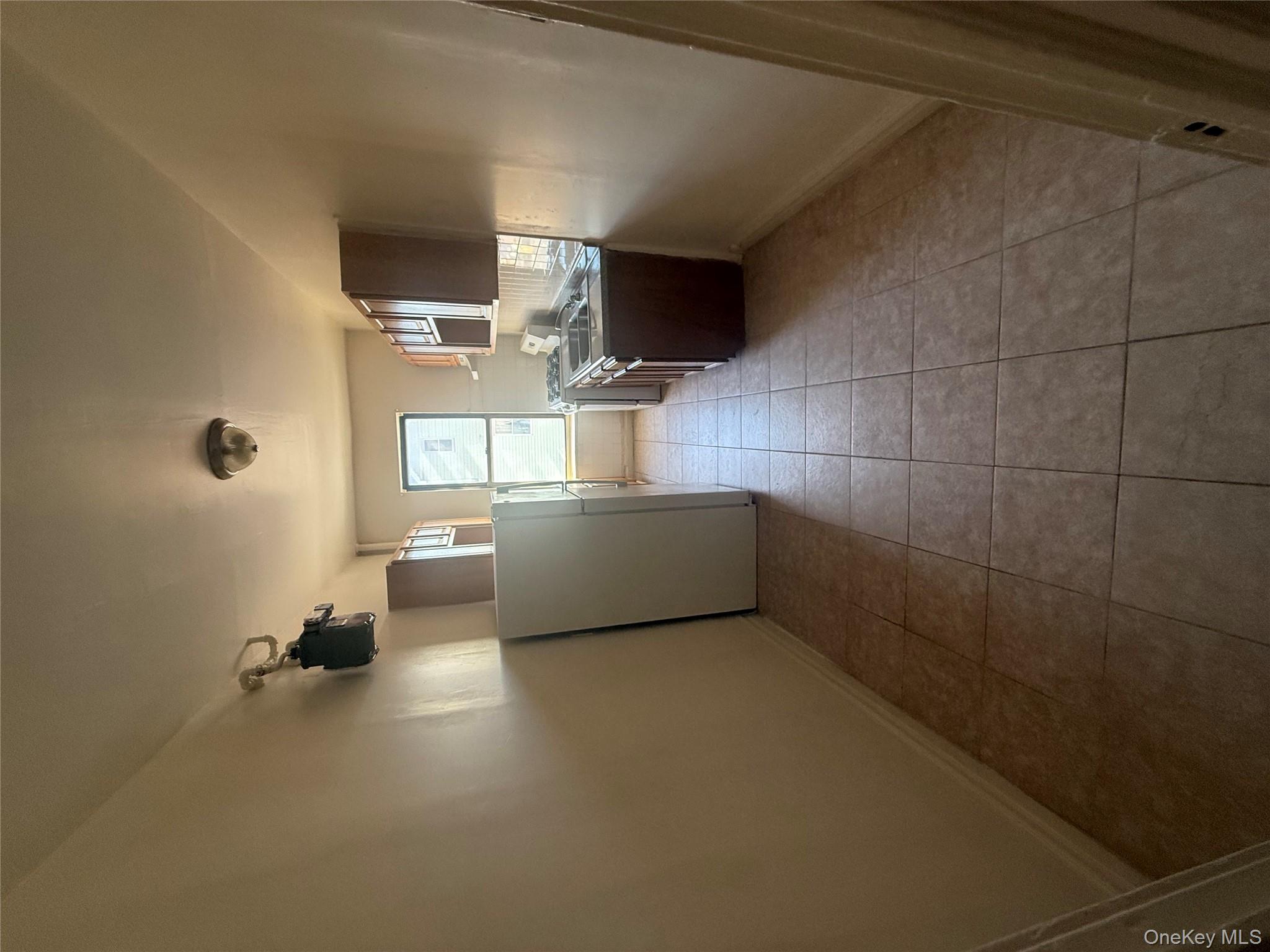 724 E 216 Street, Unit 2C photo 7