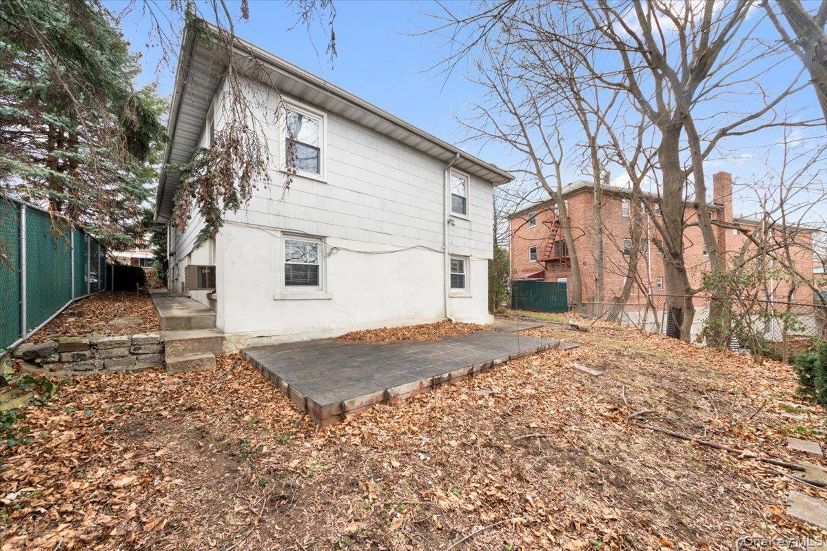 5824 Fieldston Road – For Sale photo 2