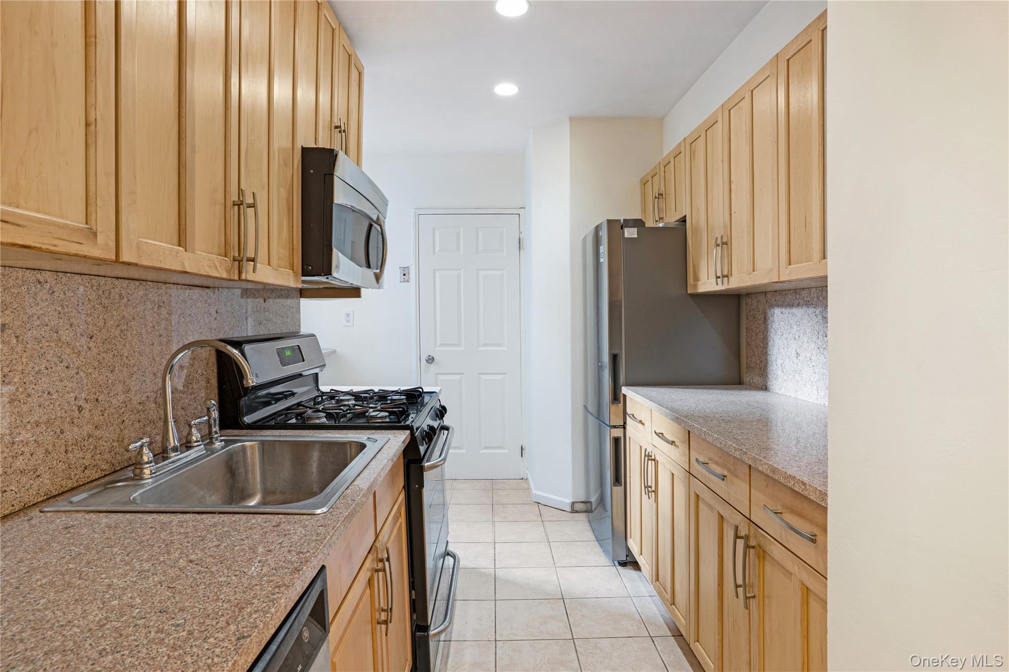 72-10 112th Street, Unit 5B photo 4