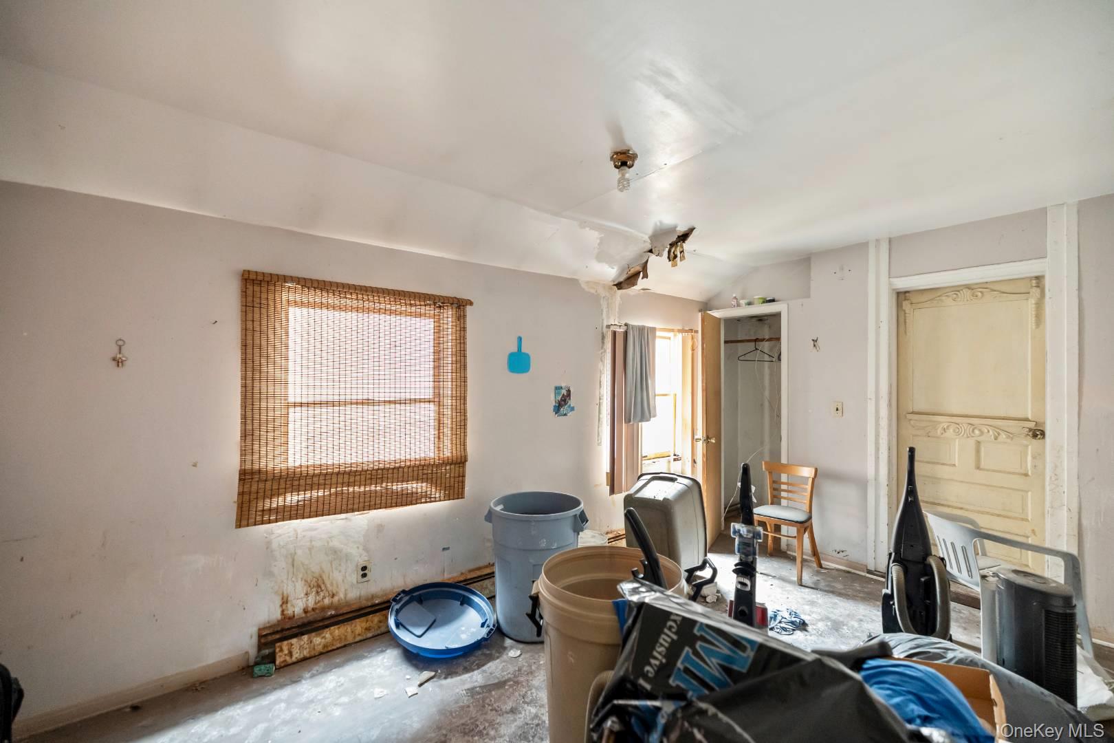 64 White Avenue – For Sale photo 9