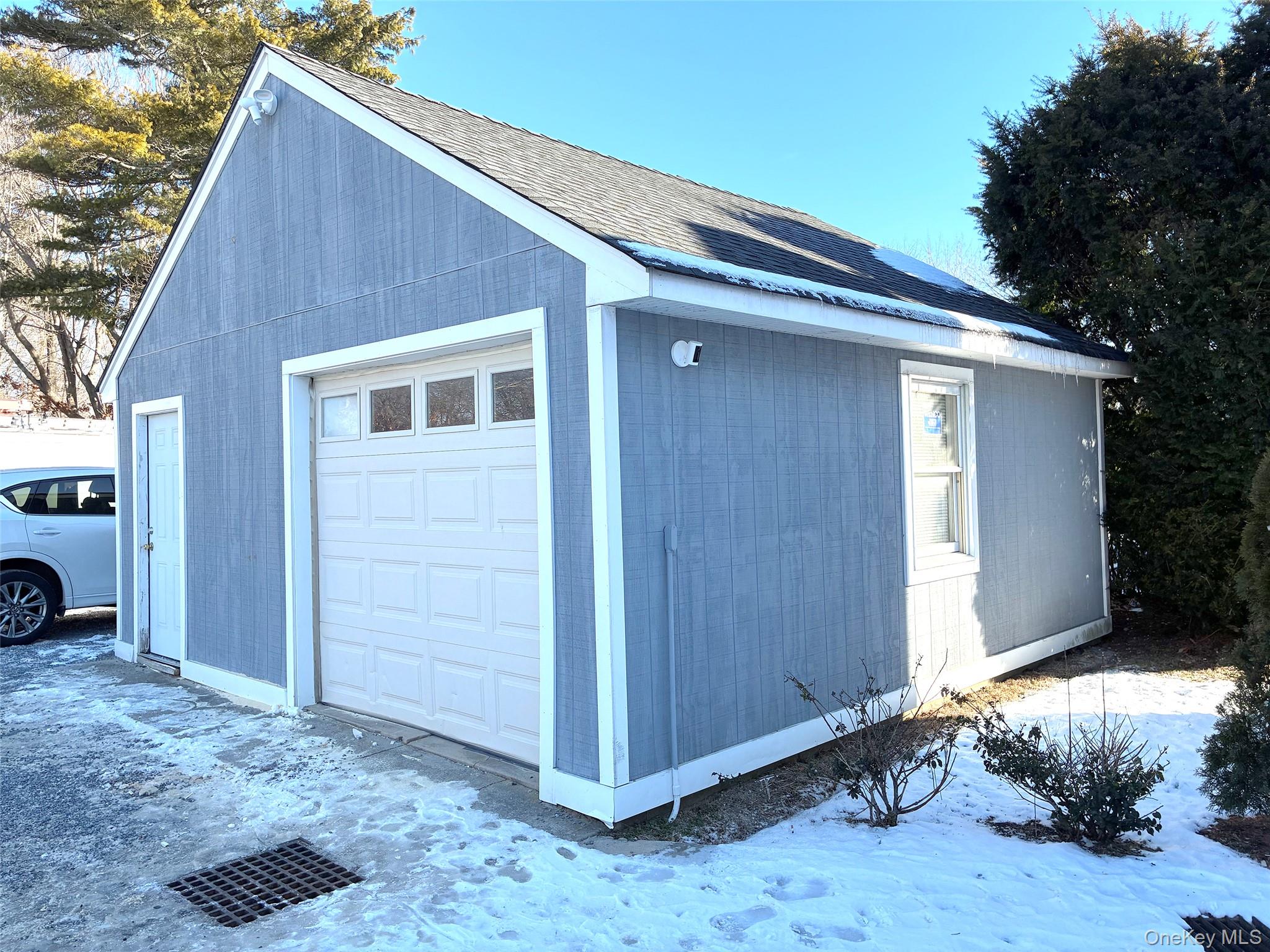 510 Montauk Highway – For Rent photo 2
