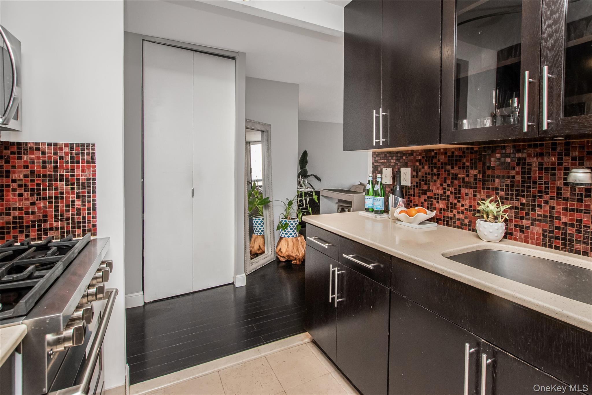 2287 Johnson Avenue, Unit 10C photo 3