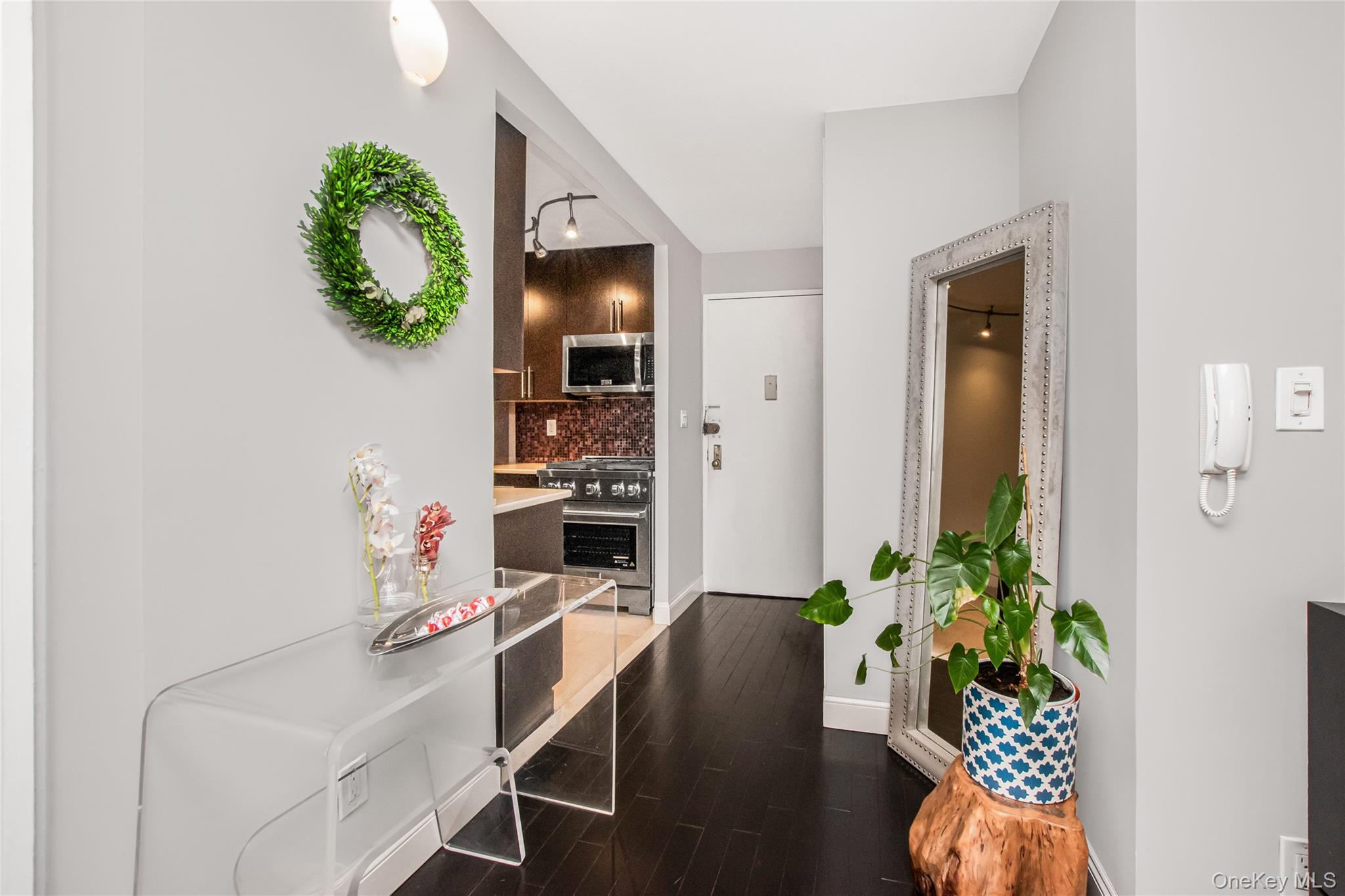 2287 Johnson Avenue, Unit 10C photo 9