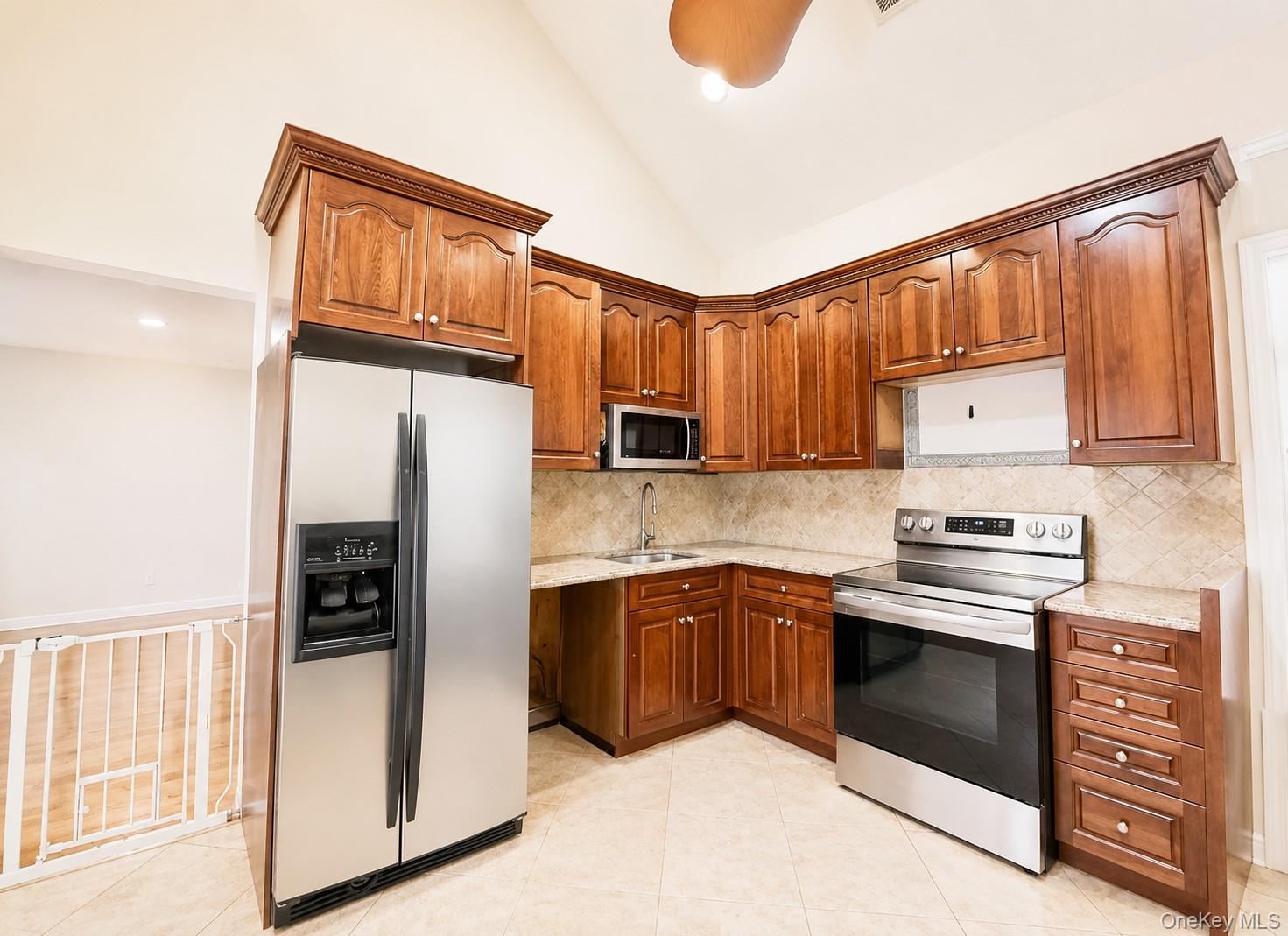 4 Manor Hills Drive – For Sale photo 16