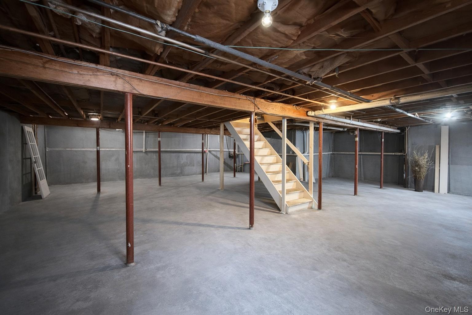 4 Manor Hills Drive – For Sale