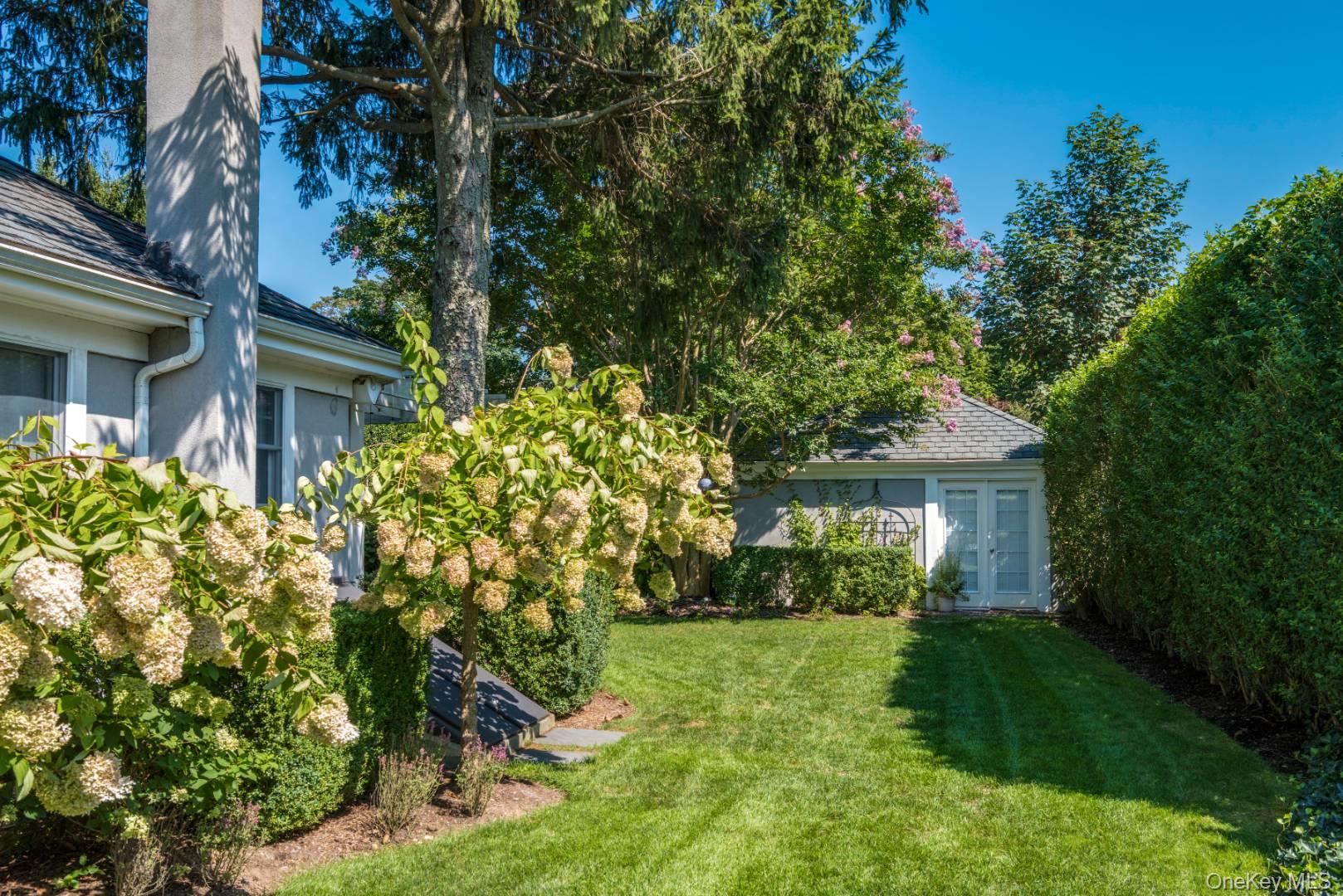 10 Henry Street – For Rent photo 20