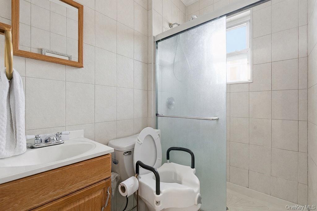 87-03 95th Avenue – For Sale photo 14