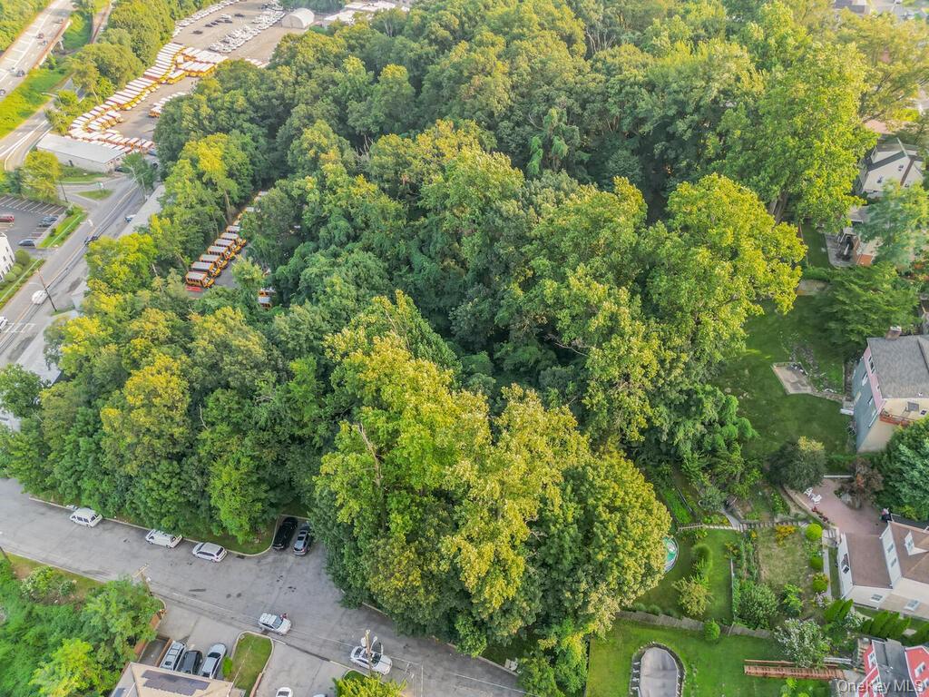 10-13-75 Dickinson Avenue – For Sale photo 21