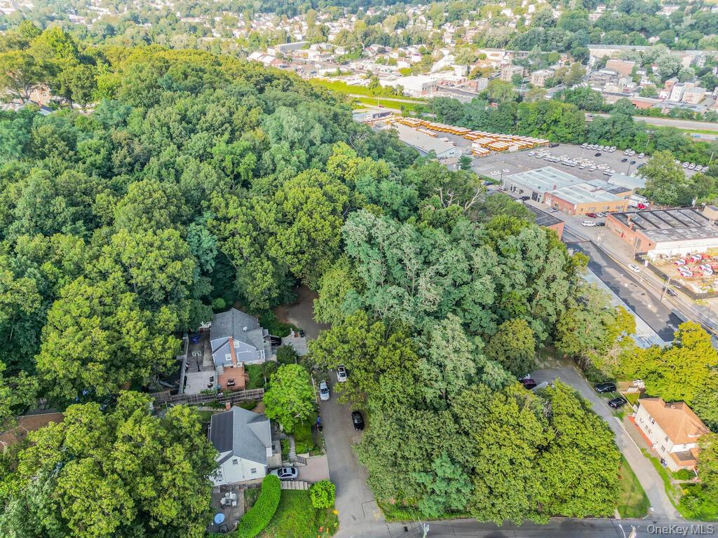 10-13-75 Dickinson Avenue – For Sale photo 12
