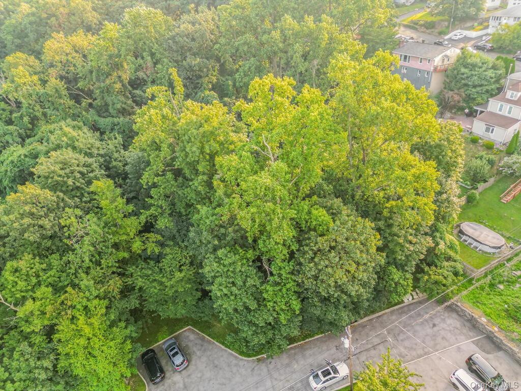 10-13-75 Dickinson Avenue – For Sale photo 20