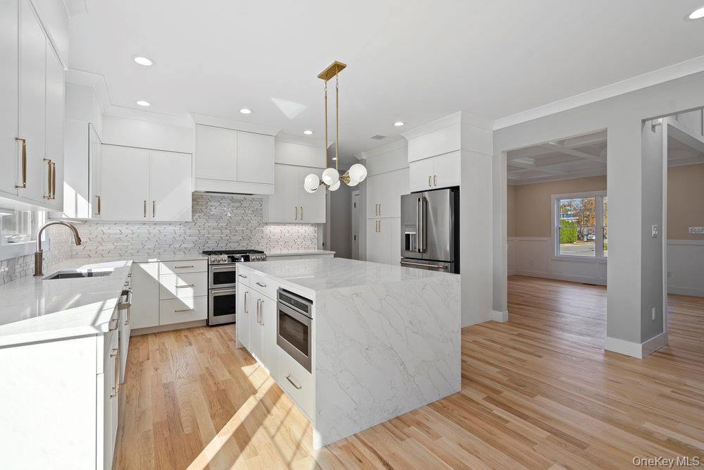 8 Violet Avenue – For Sale photo 4