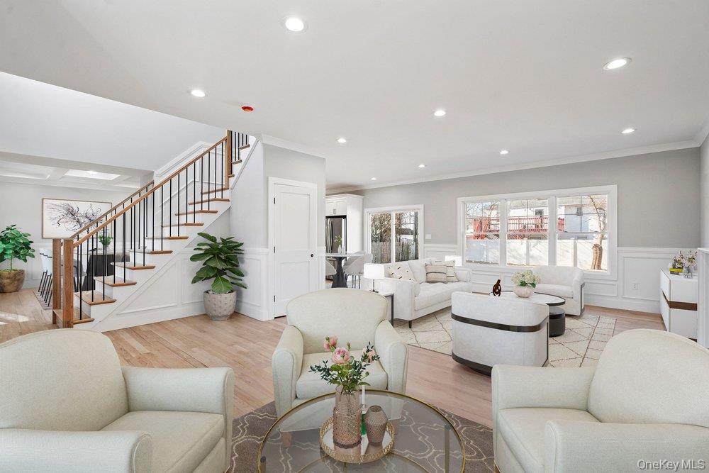 45 Bond Lane – For Sale photo 2