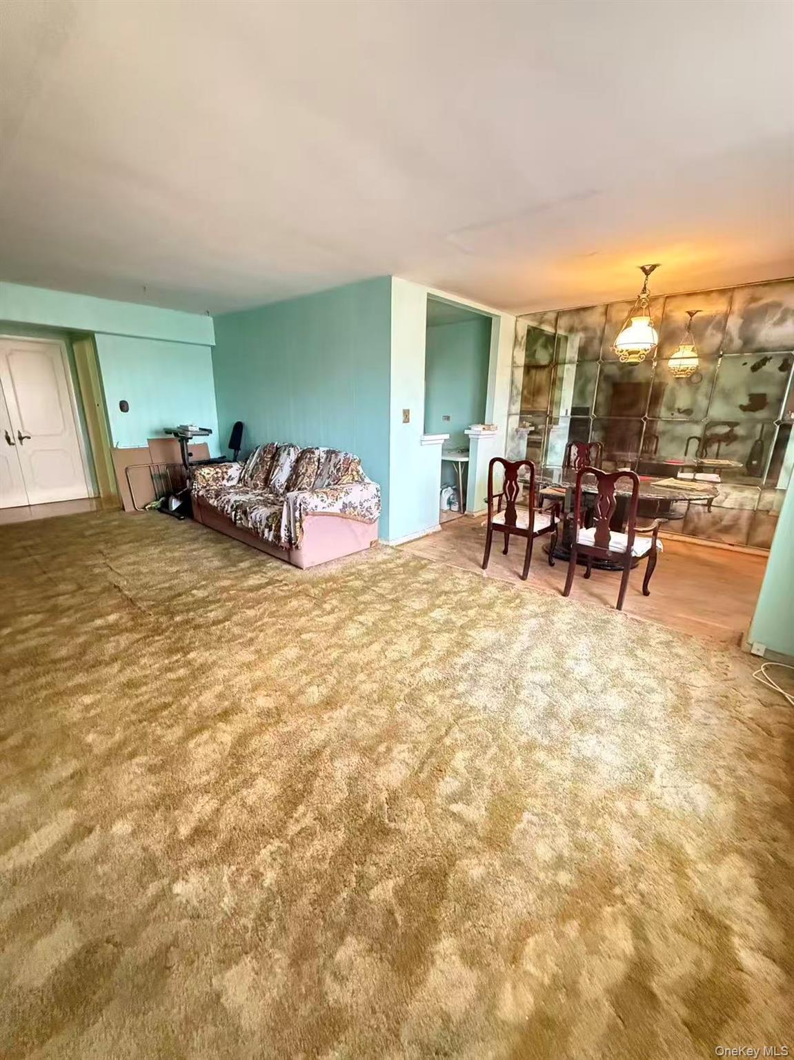 9230 56 Avenue, Unit 6C photo 2
