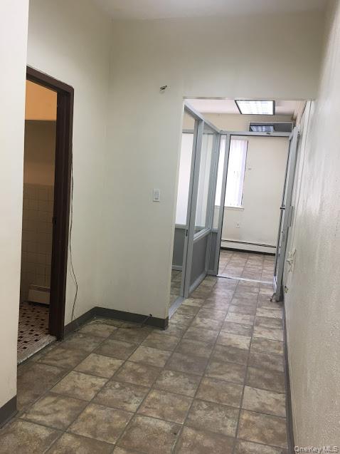 135-30 Roosevelt Avenue, Unit 3B photo 5