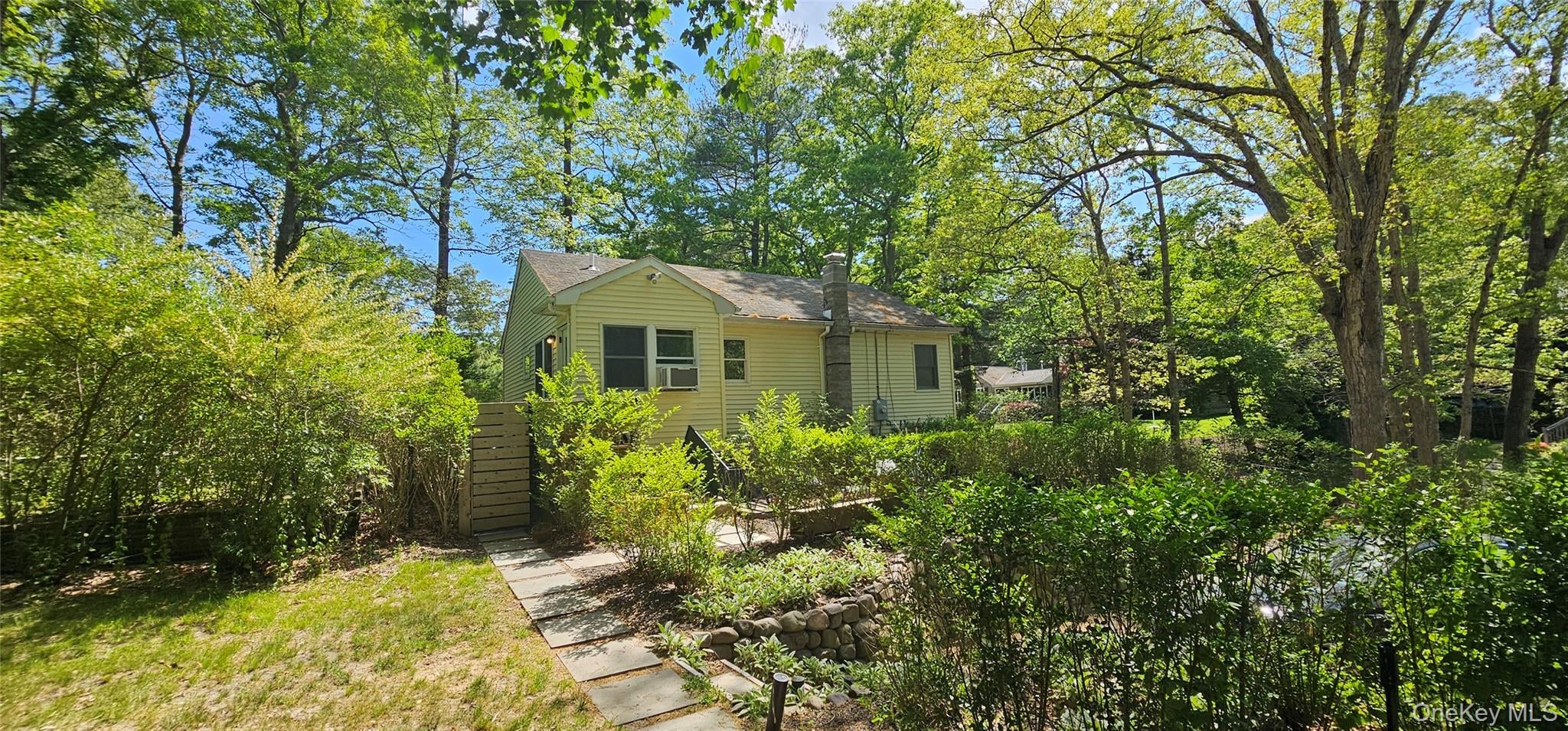 176 Maple Avenue – For Sale photo 2