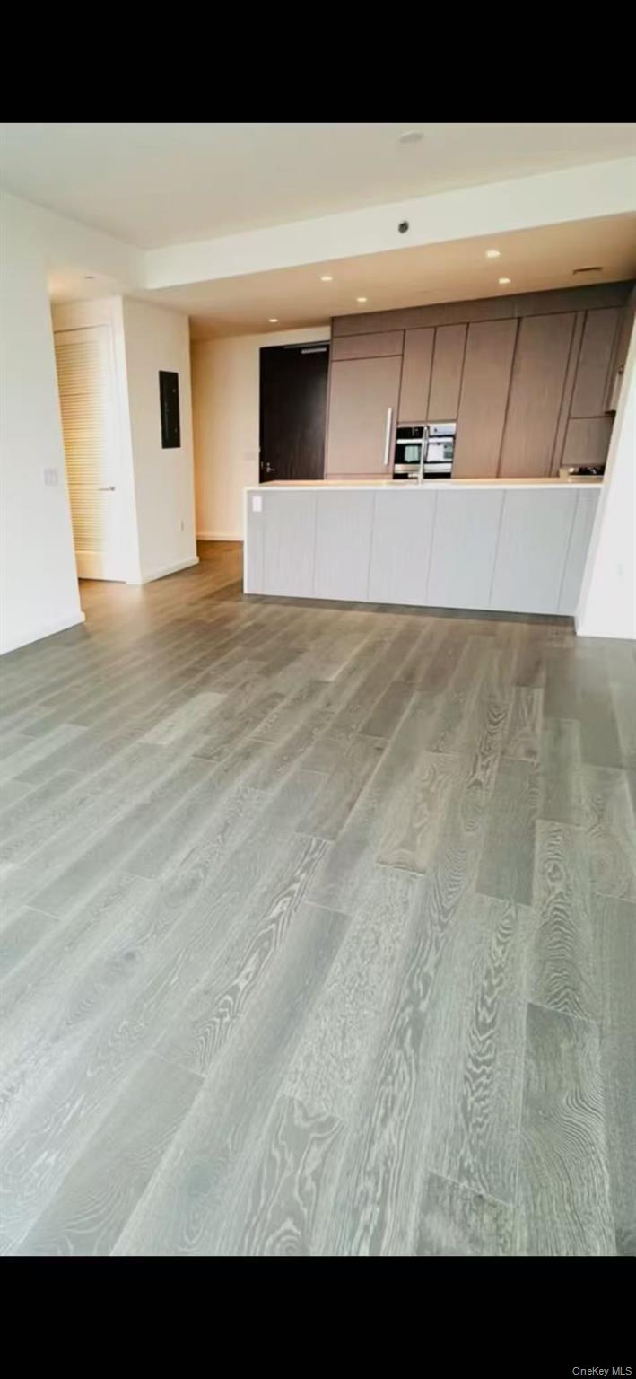 13336 37th Avenue, Unit 6F photo 3