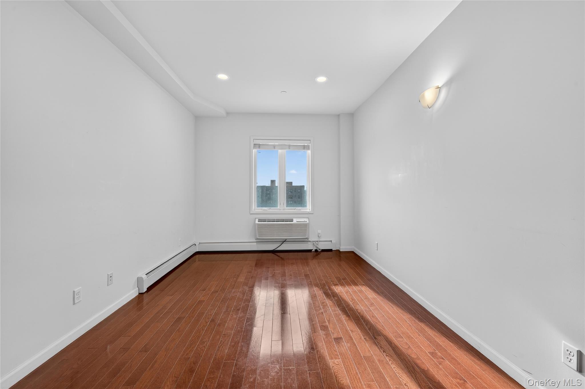 149-06 Northern Boulevard, Unit 501 photo 16