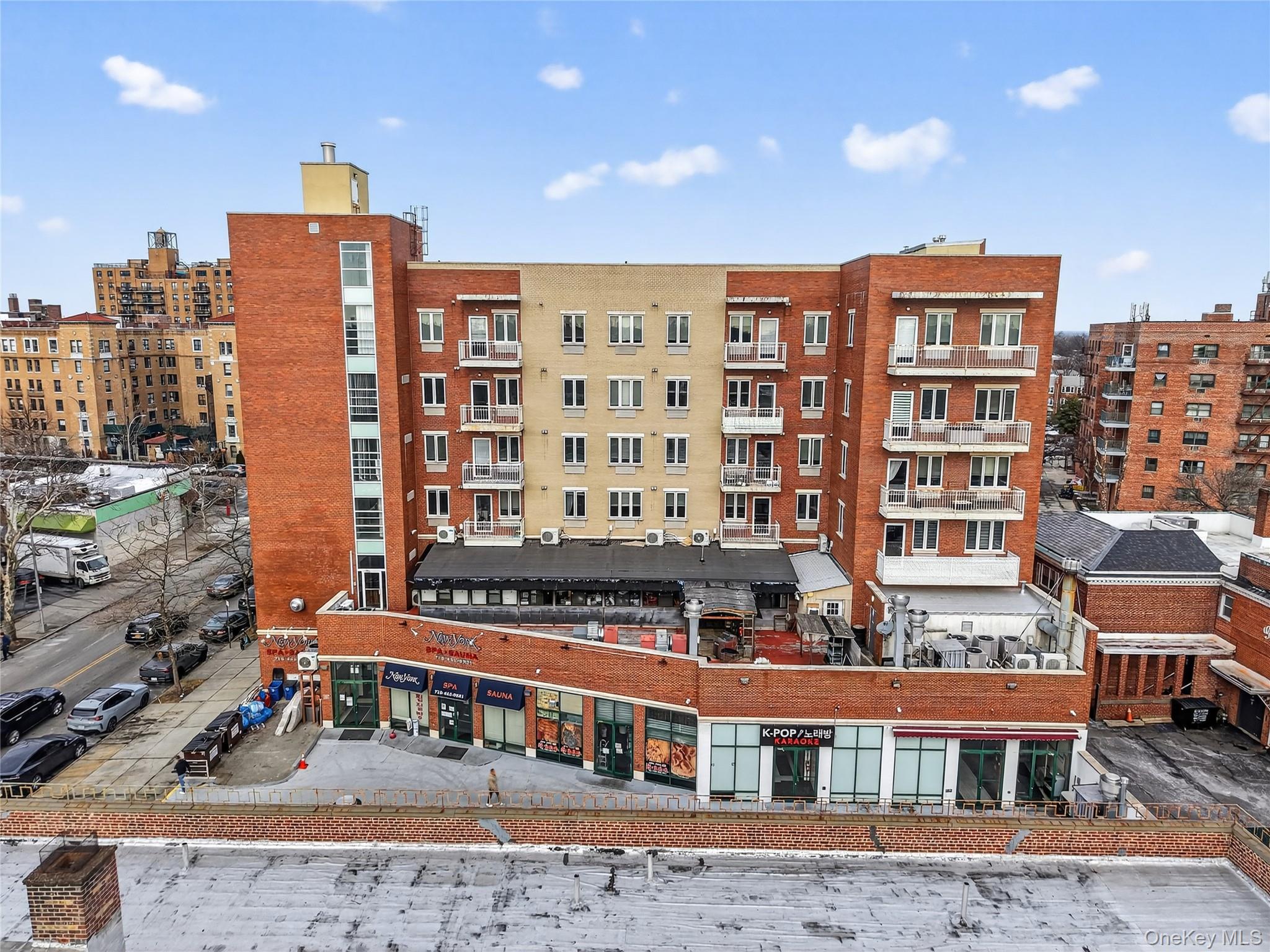 149-06 Northern Boulevard, Unit 501 photo 33