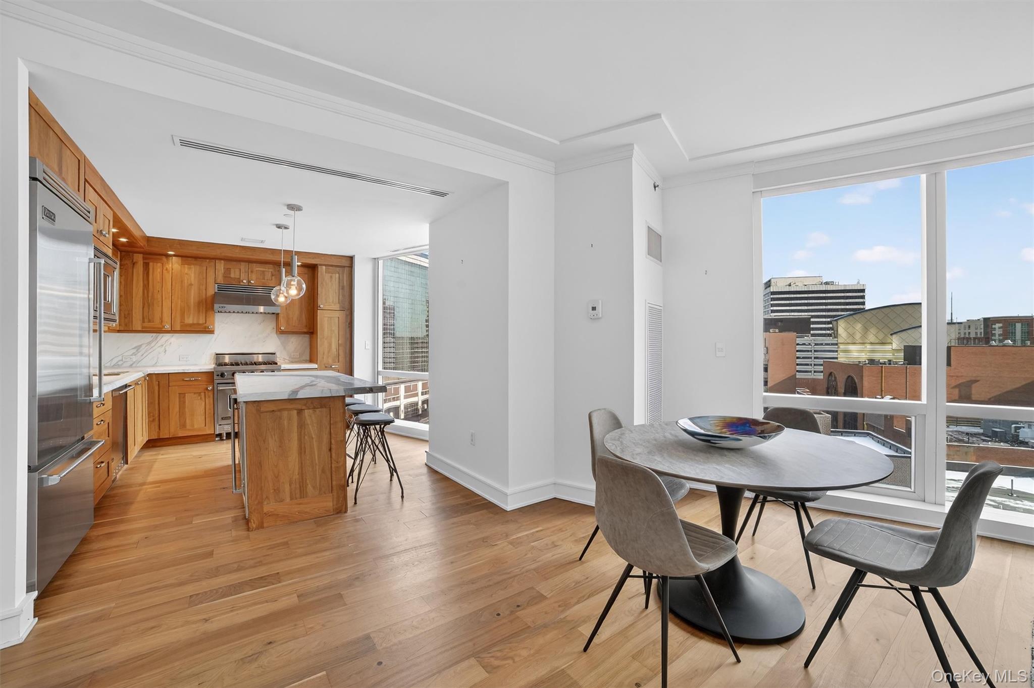5 Renaissance Square, Unit 10G photo 8