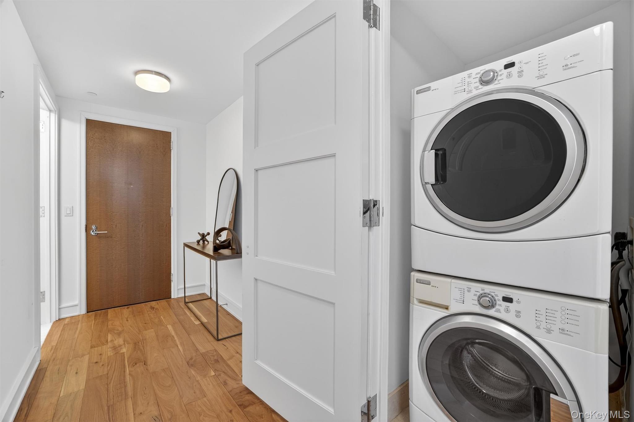 5 Renaissance Square, Unit 10G photo 27
