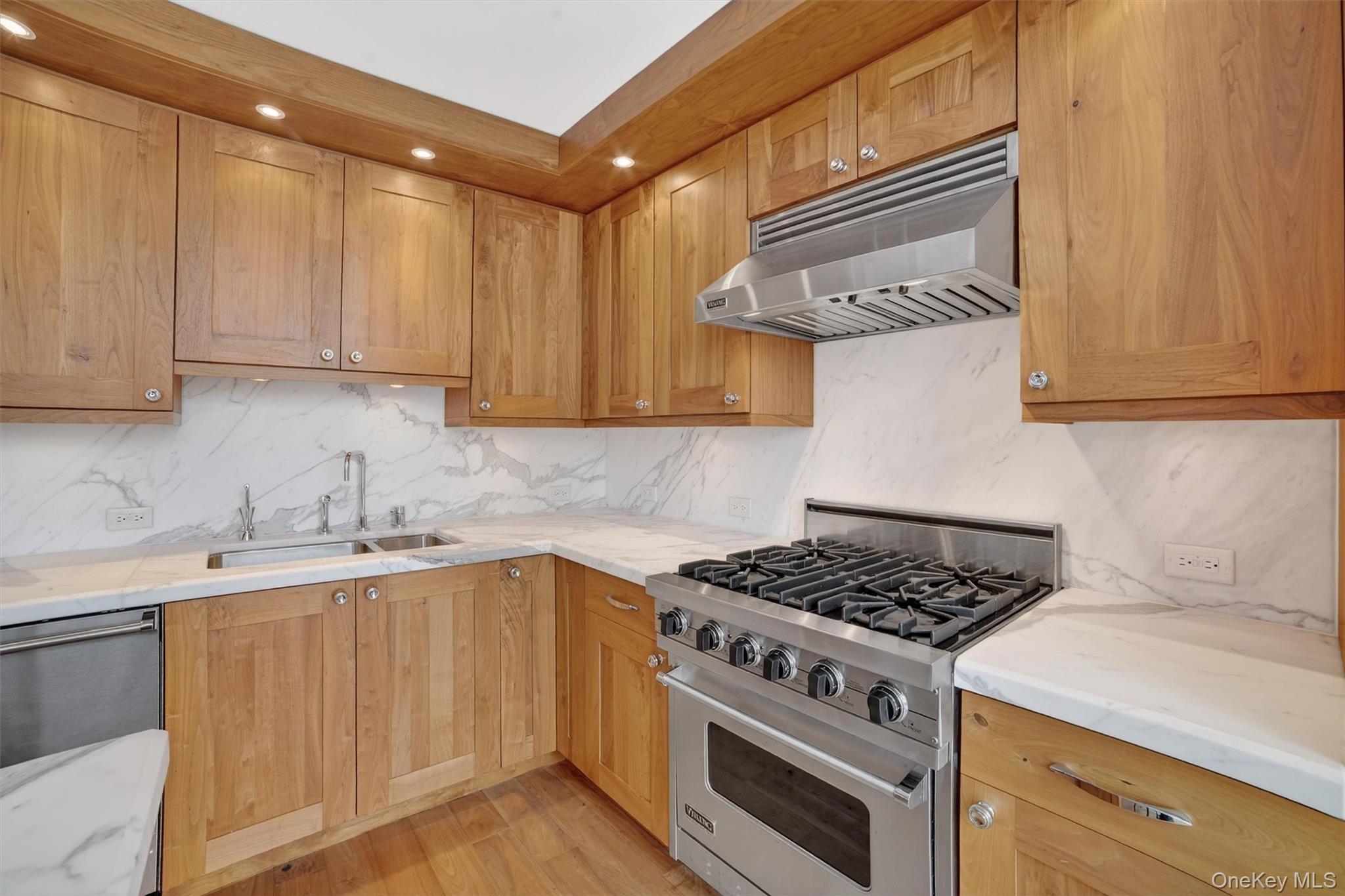 5 Renaissance Square, Unit 10G photo 15