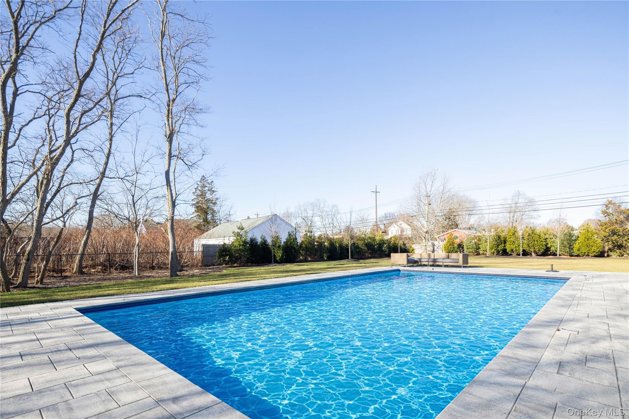 242 Maple Lane – For Rent photo 2