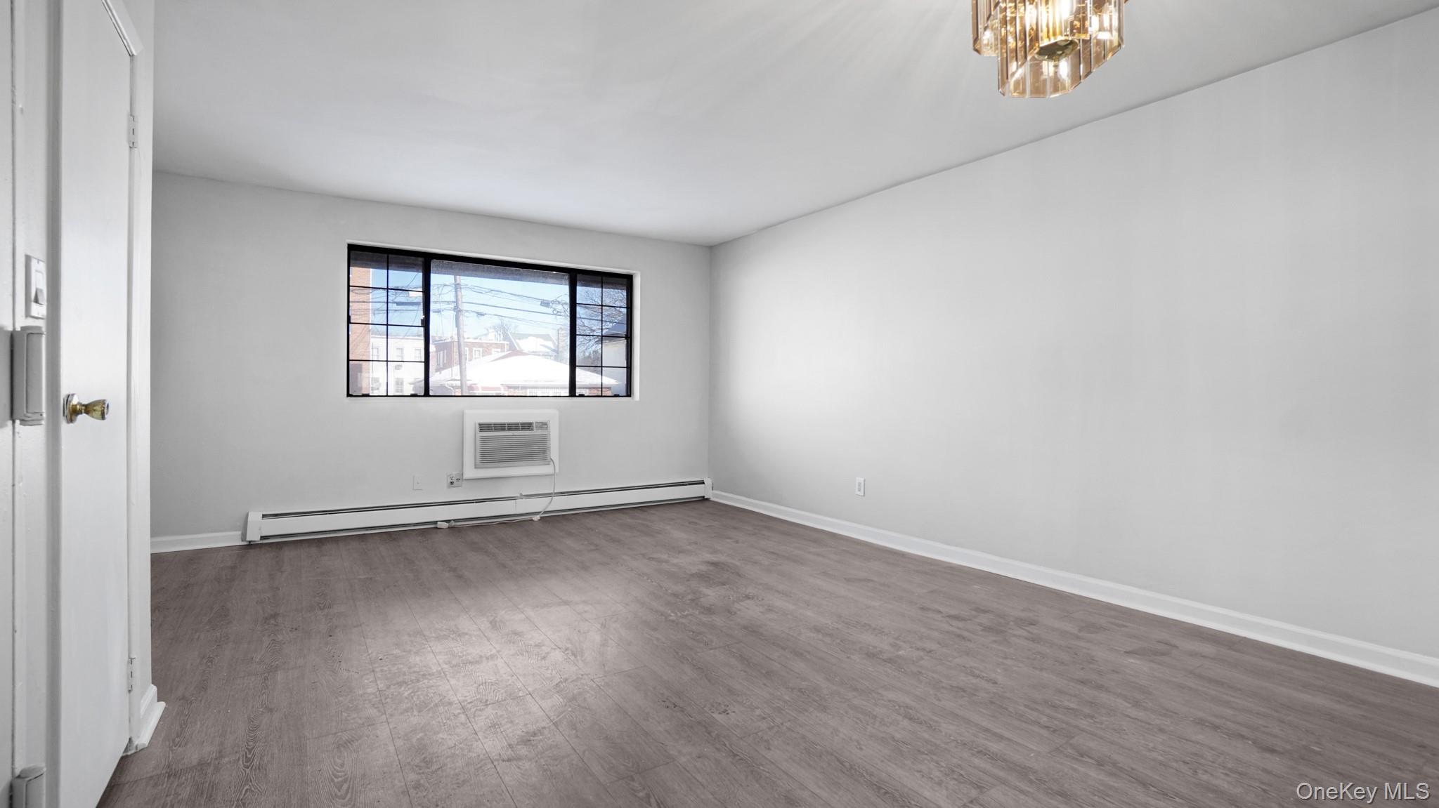 1364 E 92nd Street, Unit 101 photo 12