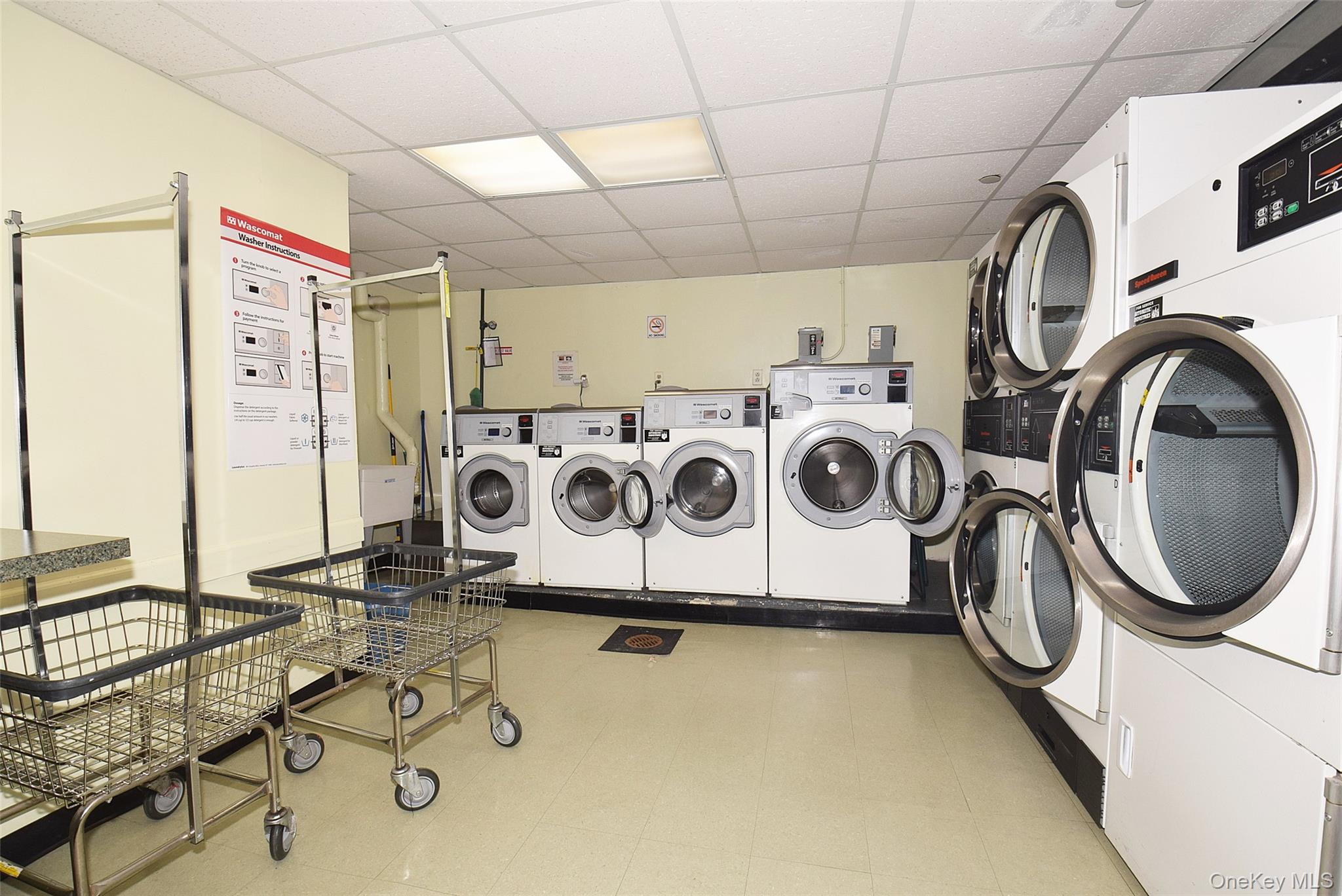 211-10 18 Avenue, Unit 4J photo 21