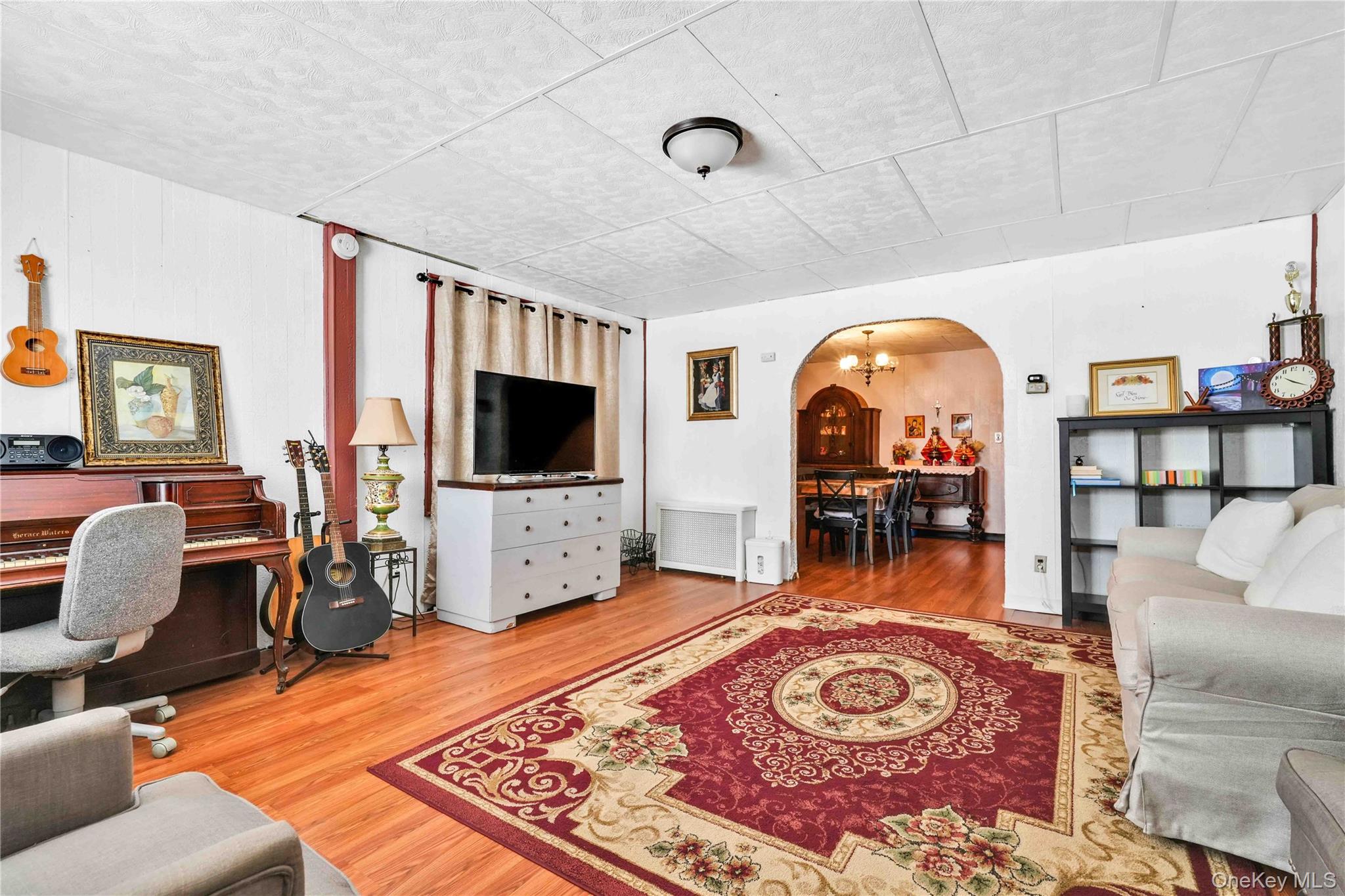 8060 162nd Street – For Sale photo 6