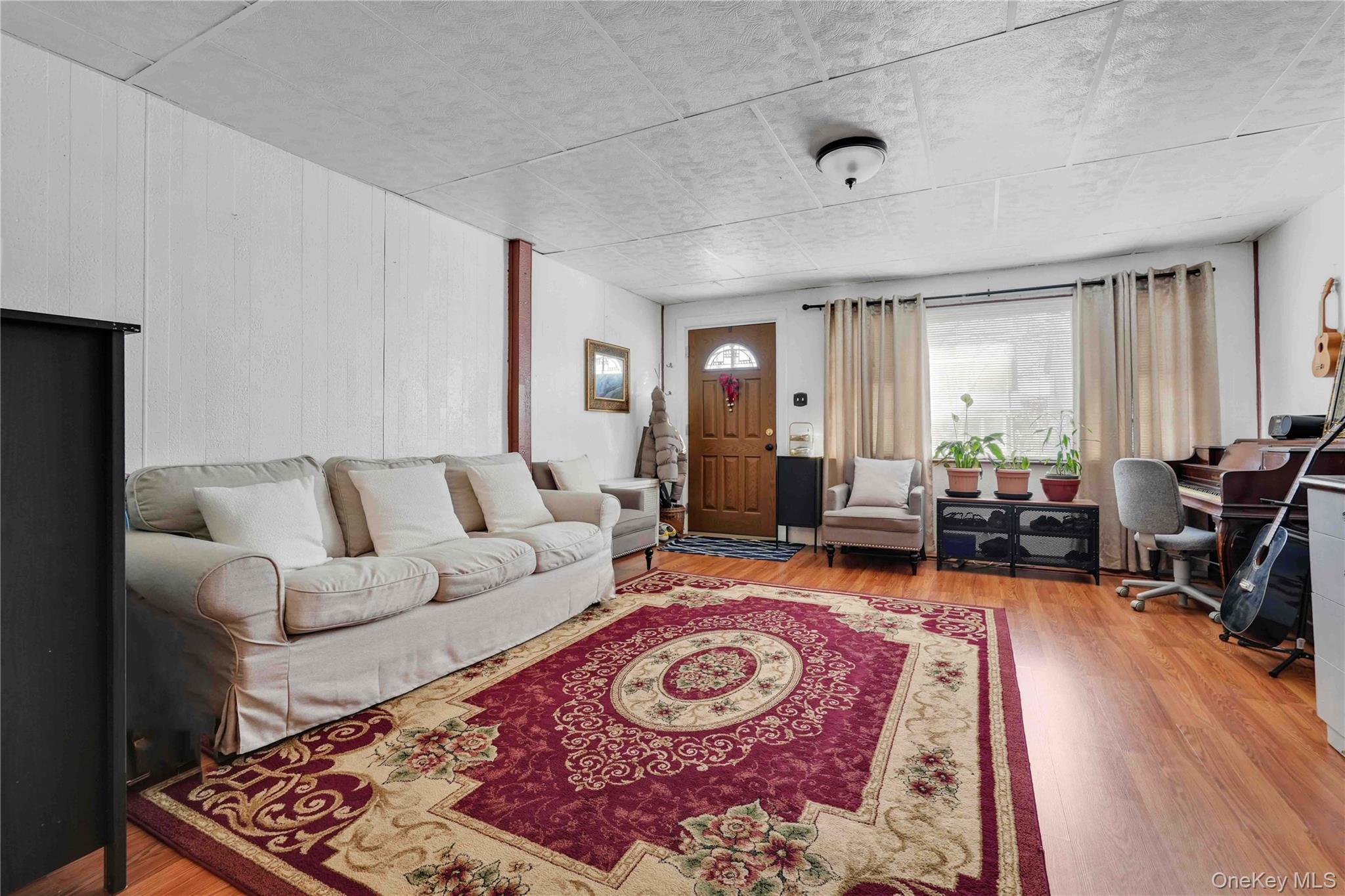 8060 162nd Street – For Sale photo 5