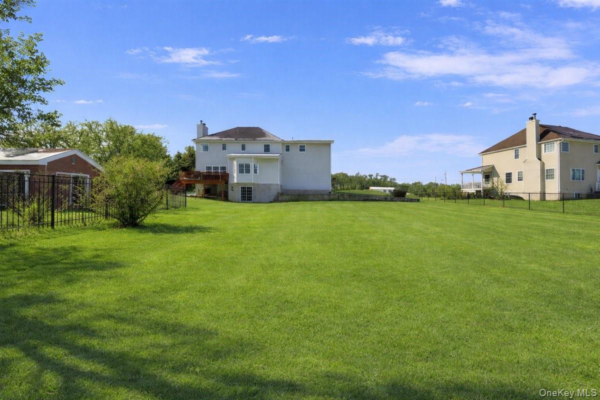4 Picnic Woods Road – For Sale photo 32