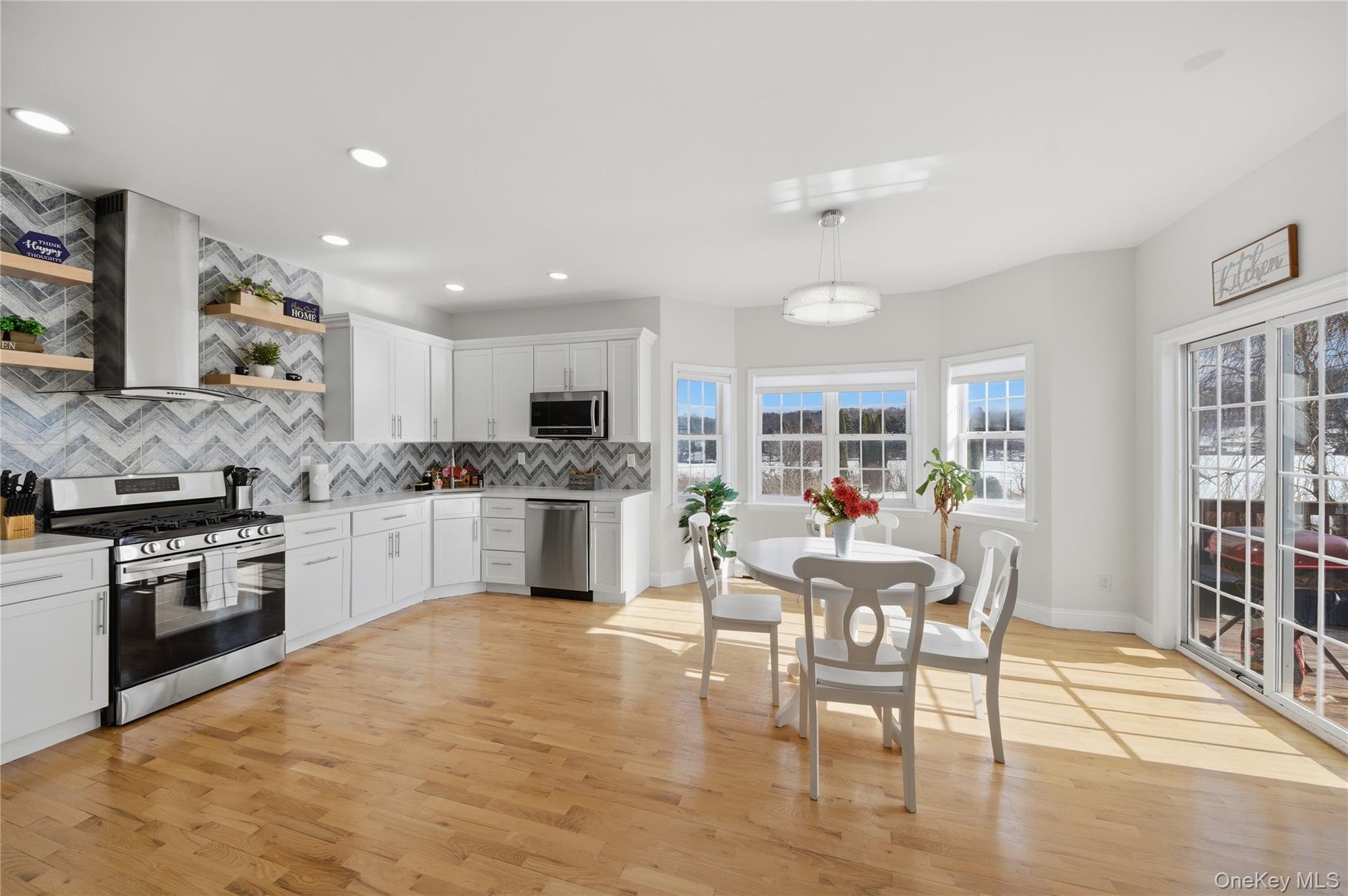 4 Picnic Woods Road – For Sale photo 5