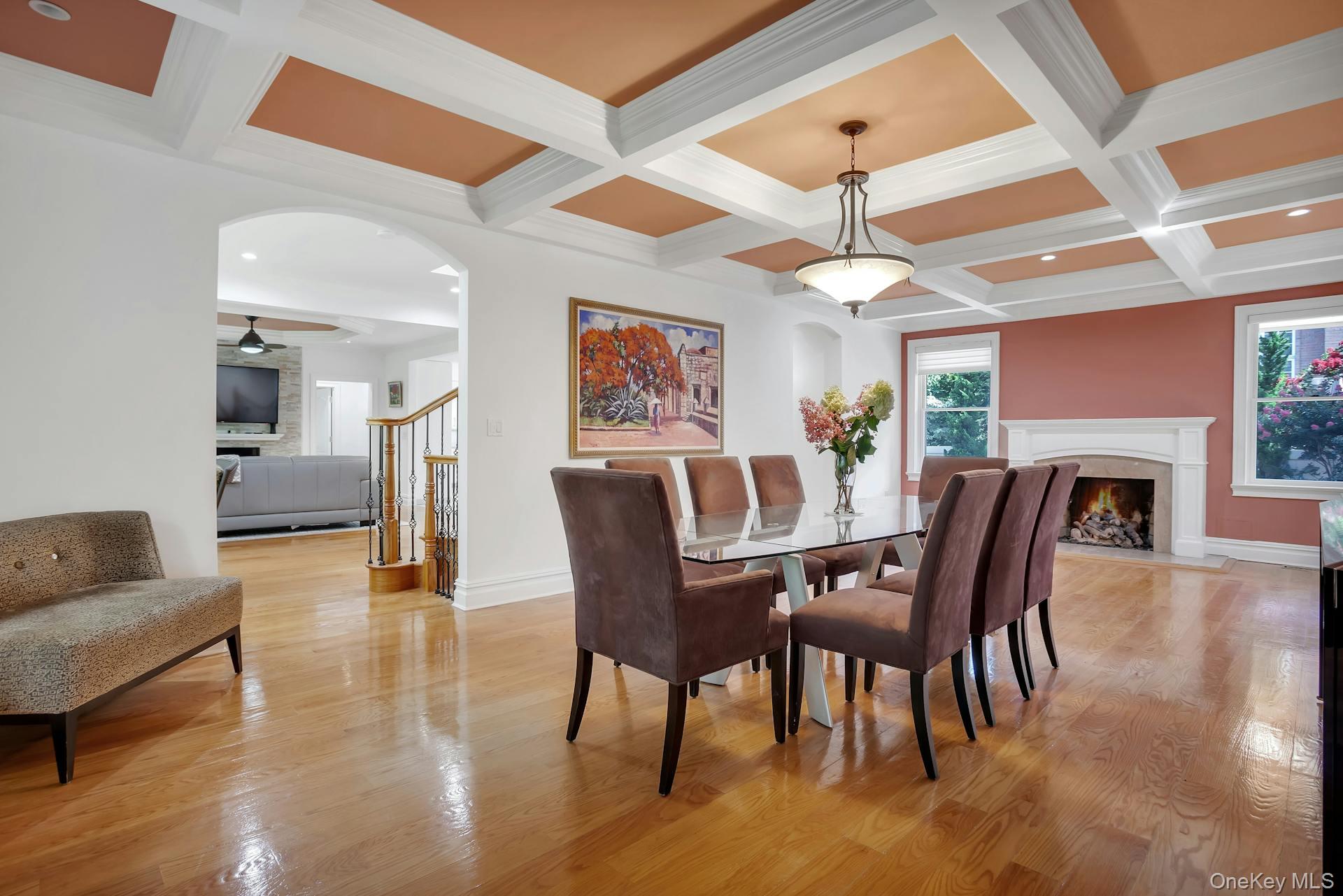 5 Boulevard – For Sale photo 6
