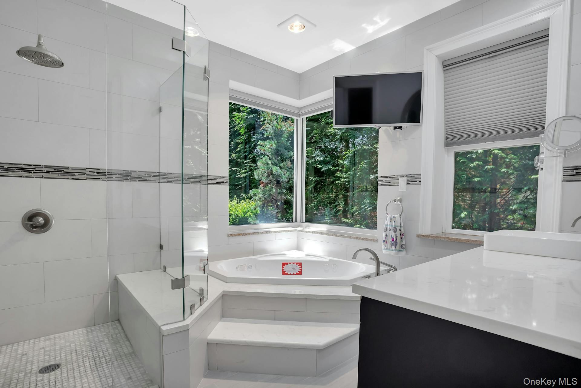 5 Boulevard – For Sale photo 16
