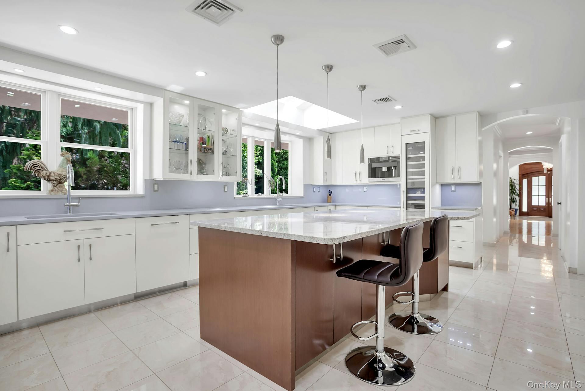 5 Boulevard – For Sale photo 8