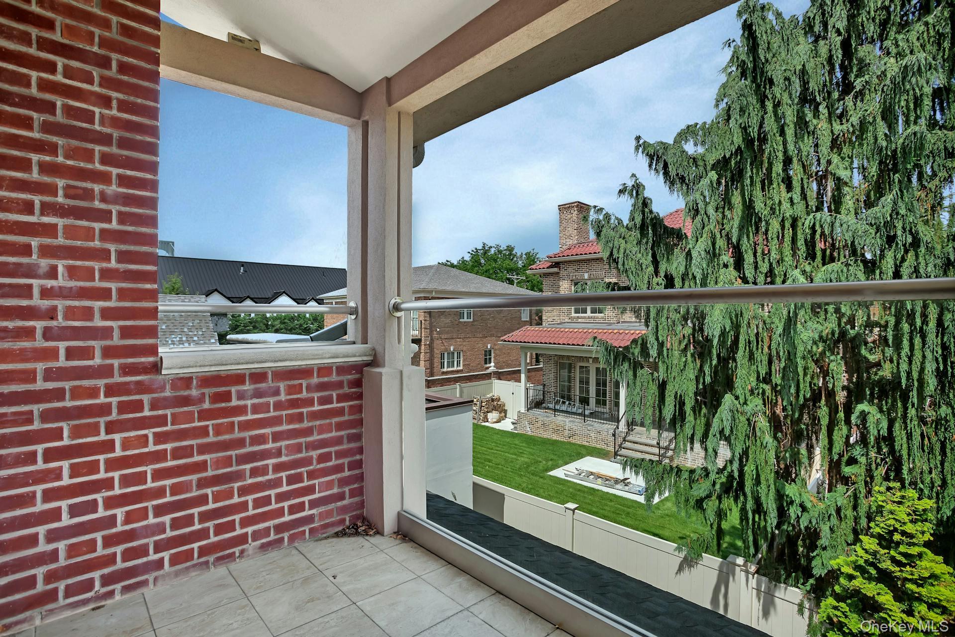 5 Boulevard – For Sale photo 25