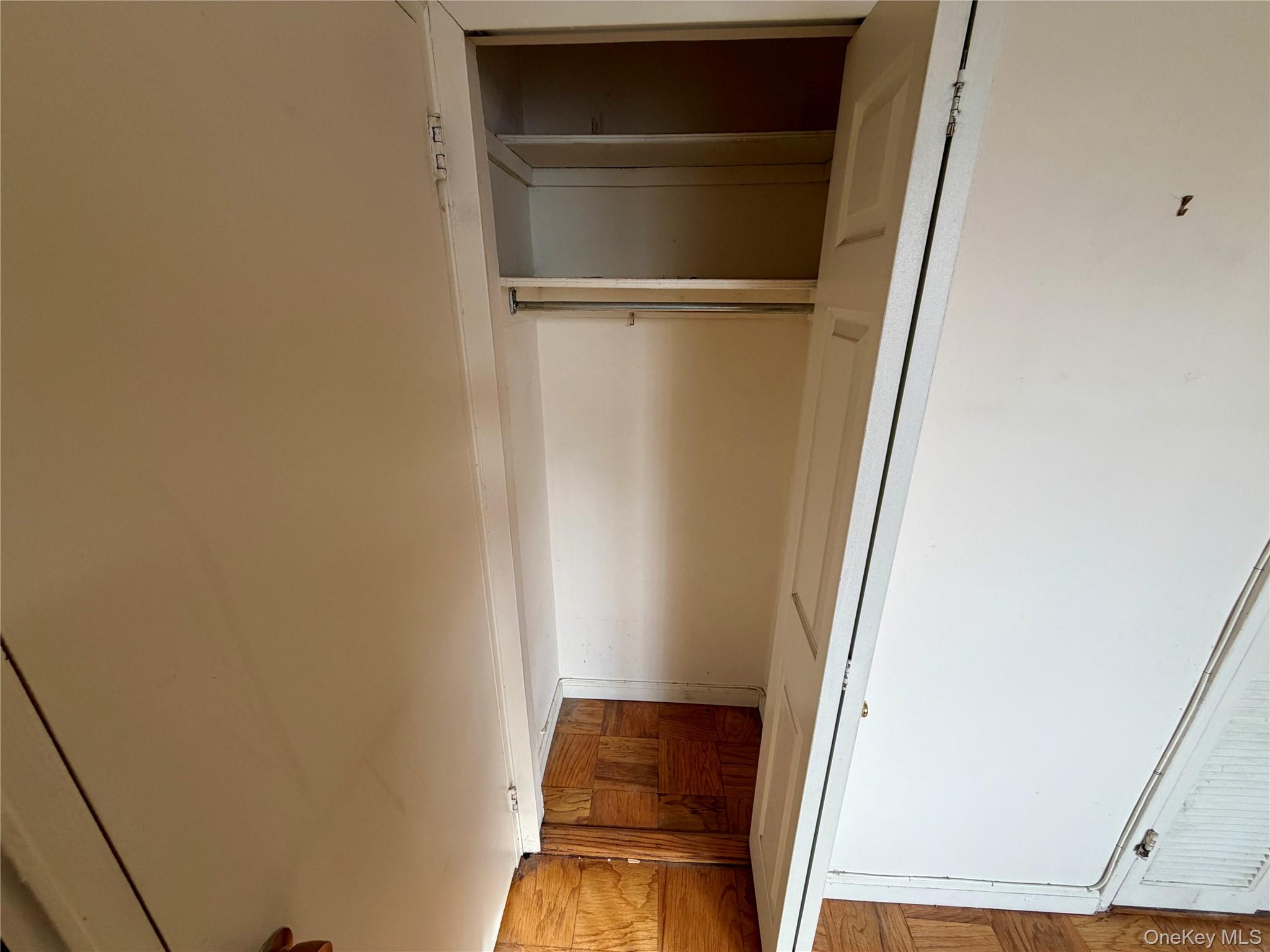 70-25 Yellowstone Boulevard, Unit 3H photo 31