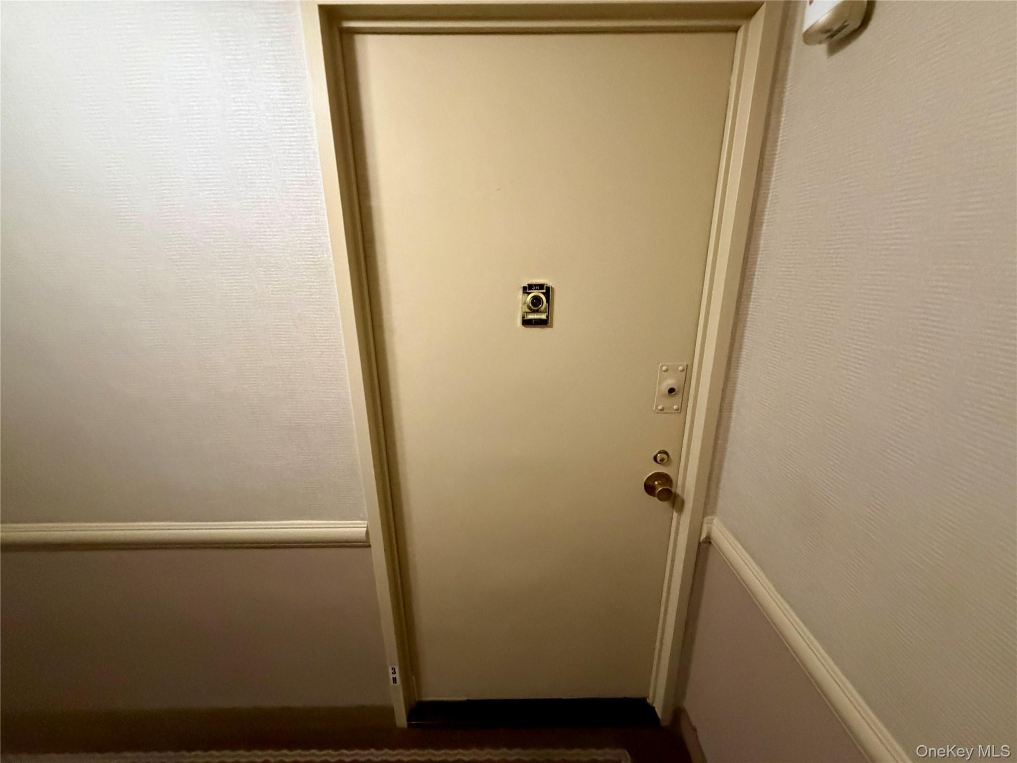 70-25 Yellowstone Boulevard, Unit 3H photo 40